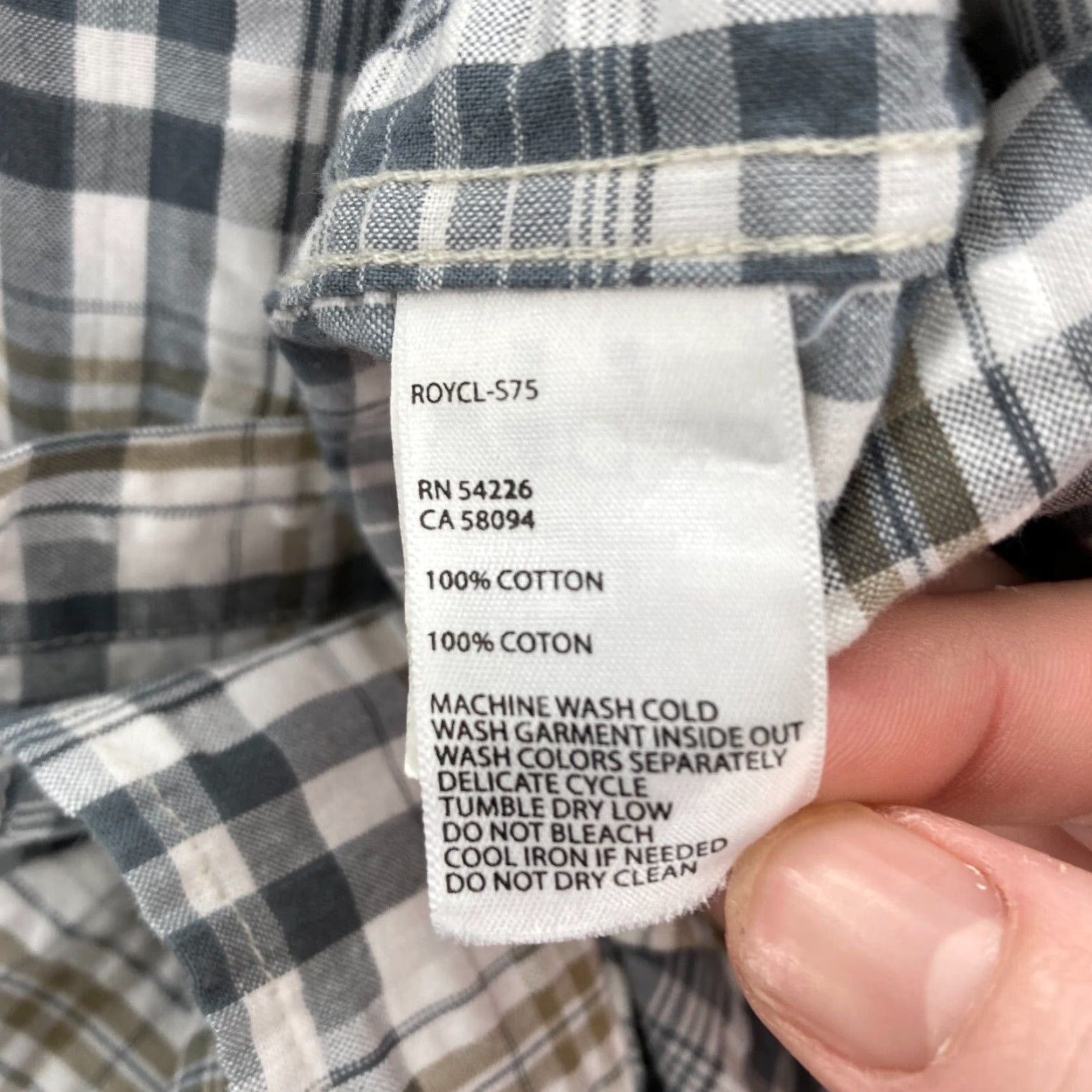 Royal Robbins Royal Robbins Seersucker Button Down Short Sleeve Shirt Mens Medium Gray Plaid Size US M / EU 48-50 / 2 - 6 Thumbnail