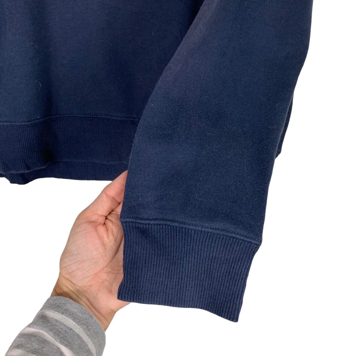Tommy Hilfiger TOMMY HILFIGER Big Logo Sweatshirts #0694-C32 Size US S / EU 44-46 / 1 - 10 Thumbnail
