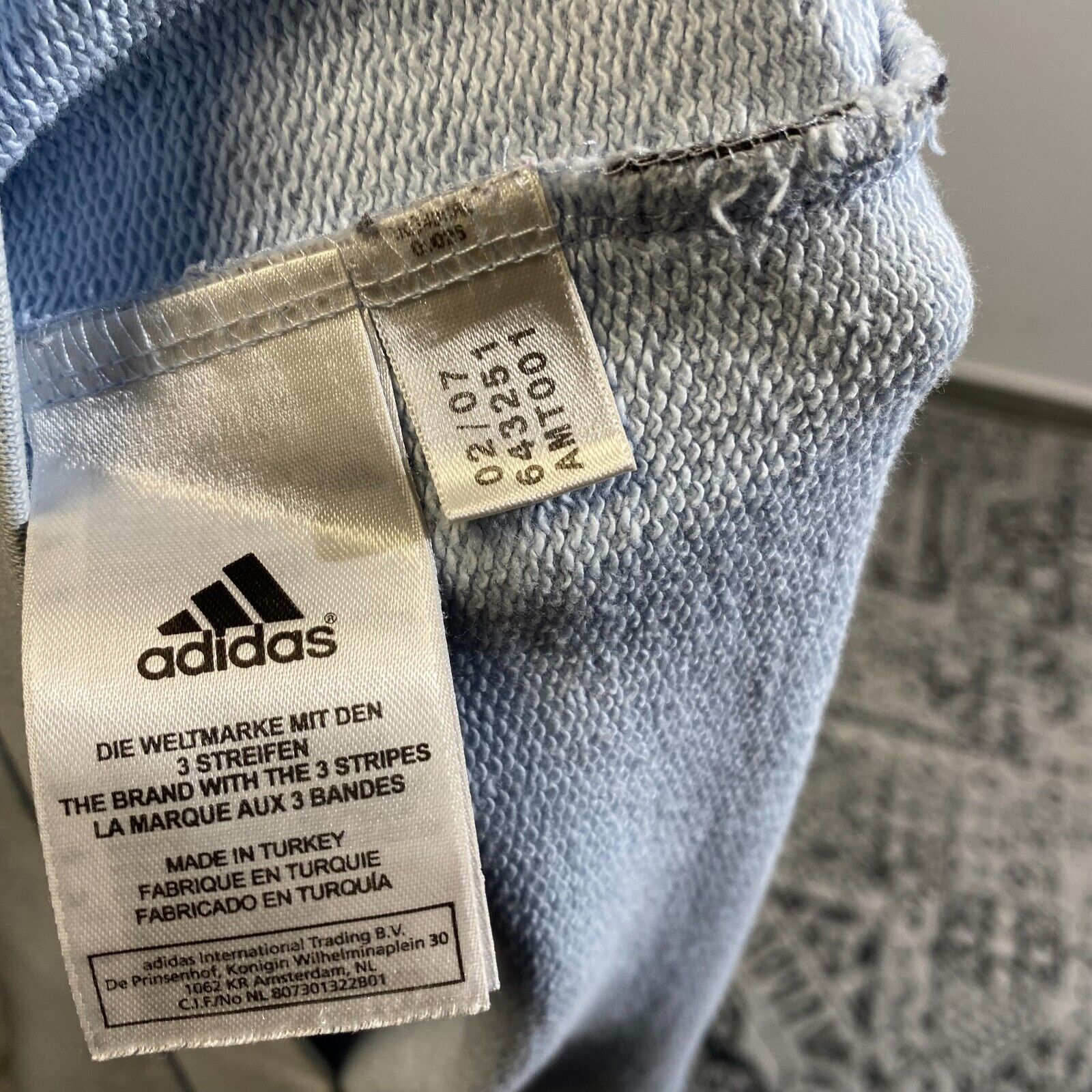 Adidas × Vintage Adidas Baby Blue Cotton Crewneck Size L 90s Faded Washed Size US L / EU 52-54 / 3 - 13 Thumbnail