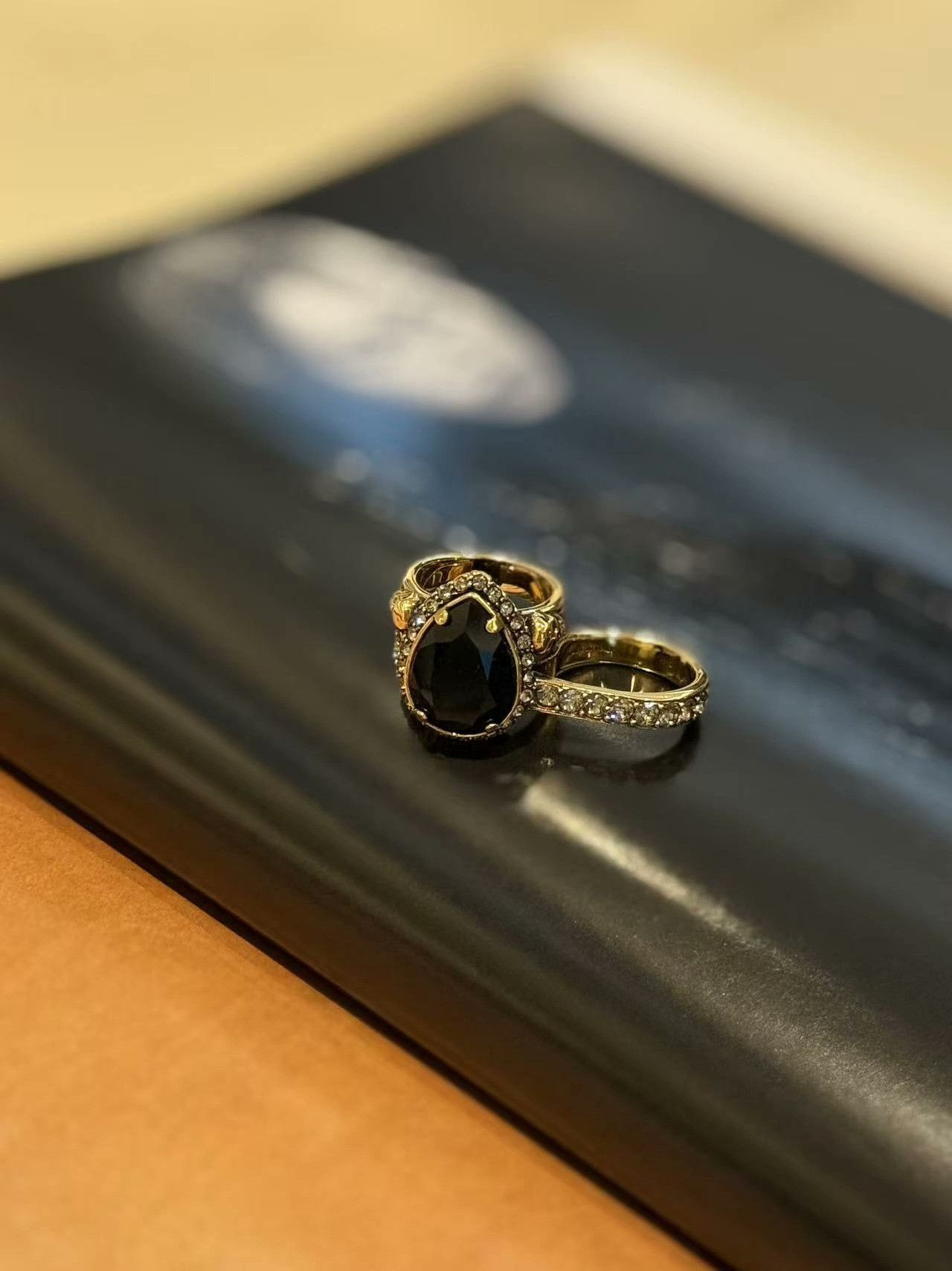 Alexander McQueen Alexander McQueen Droplet Crystal Ring Size ONE SIZE - 1 Thumbnail
