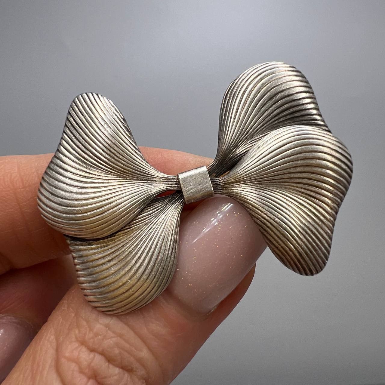 Sterling Silver 1989 Vintage Women's USSR Silver 916 Brooch Bow Badge Signed Size ONE SIZE - 1 Thumbnail