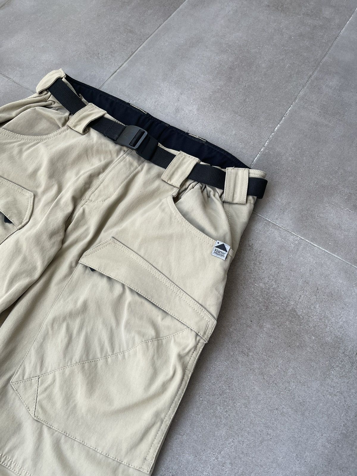 Klattermusen Klattermusen Gere Technical Beige Hiking Cargo Pants Size 32" / US 10 / IT 46 - 13 Thumbnail