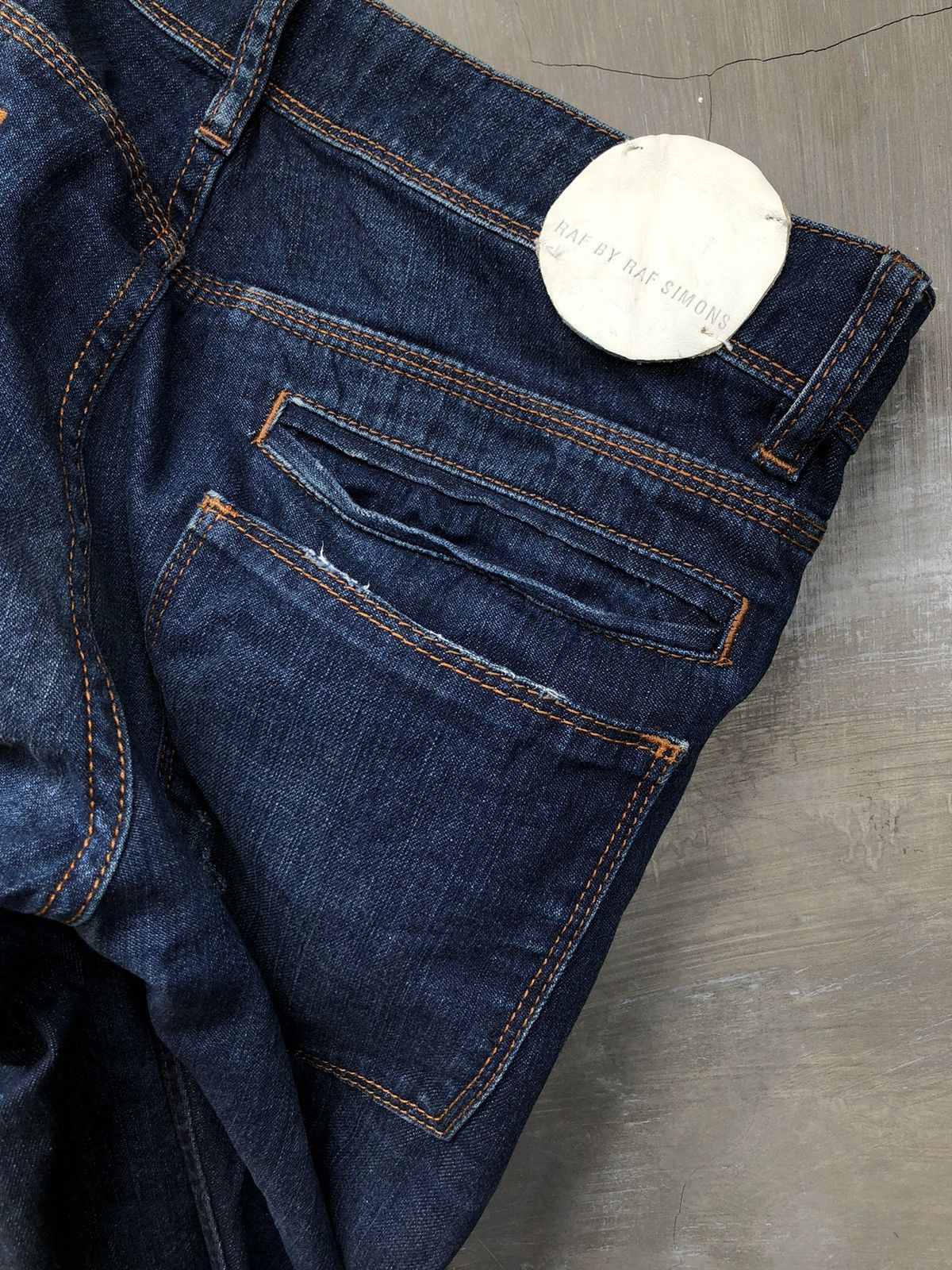 Designer Raf By Raf Simons Distressed Denim Size US 32 / EU 48 - 12 Thumbnail