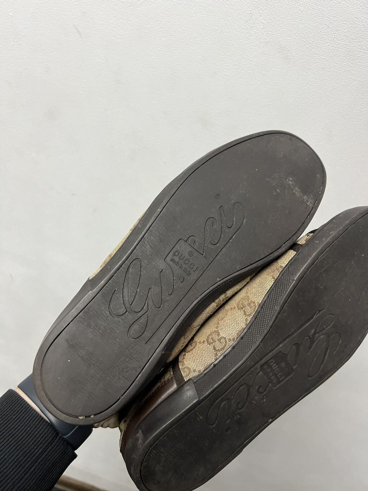 Gucci Vintage Y2K Gucci high top canvas monogram sneakers US 8 Size US 8 / EU 41 - 8 Thumbnail