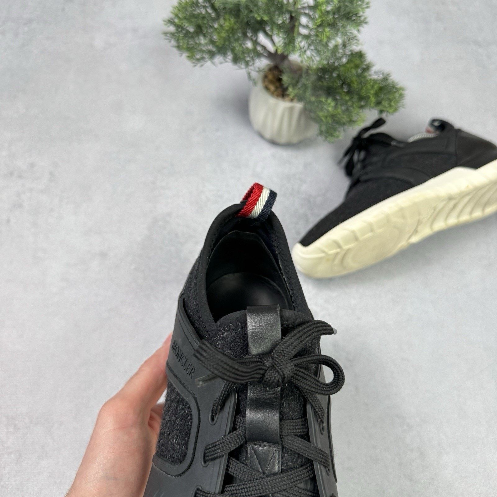 Moncler Moncler Emilien Low Top Trainers Sneakers Black 42 EUR; 9 US Size US 9 / EU 42 - 13 Thumbnail