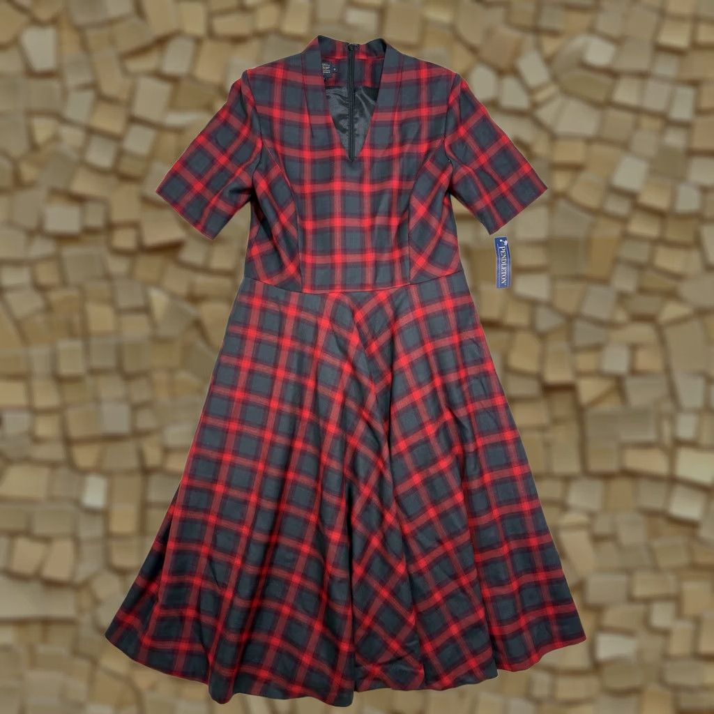 Pendleton Pendleton Dress 100% Virgin Wool Plaid V-Neck Red Midi A-Line Women 8 NWT USA Size M / US 6-8 / IT 42-44 - 1 Thumbnail
