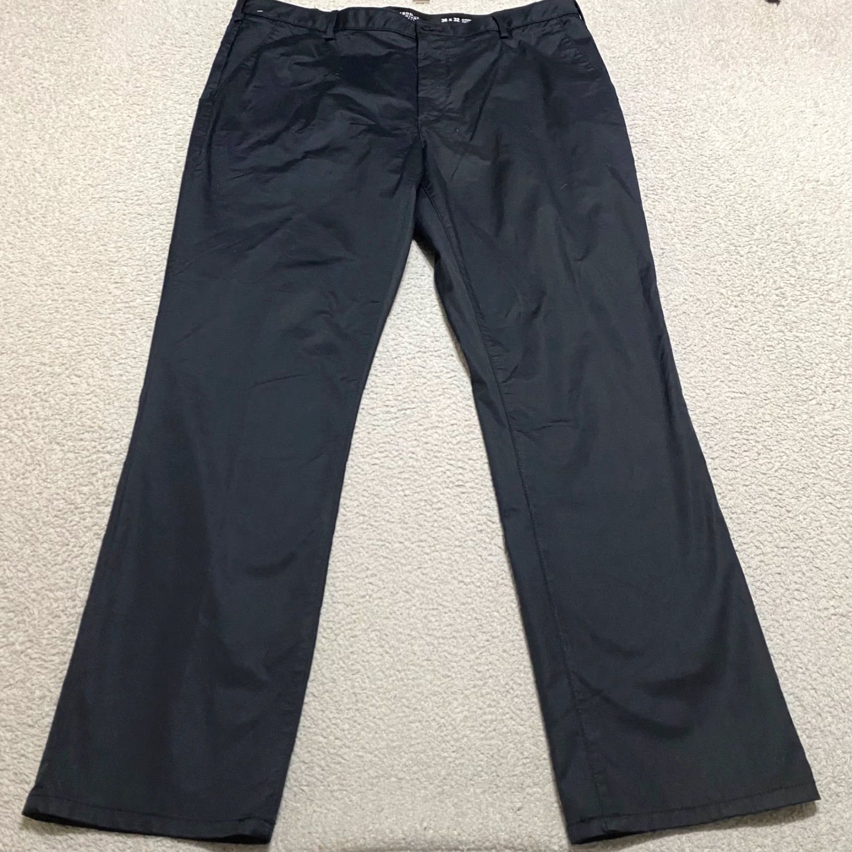 Izod NWT IZOD Mens 38x32 Pants Black Straight Leg Chino Stretch Non-Iron Wicking New Size US 38 / EU 54 - 2 Thumbnail
