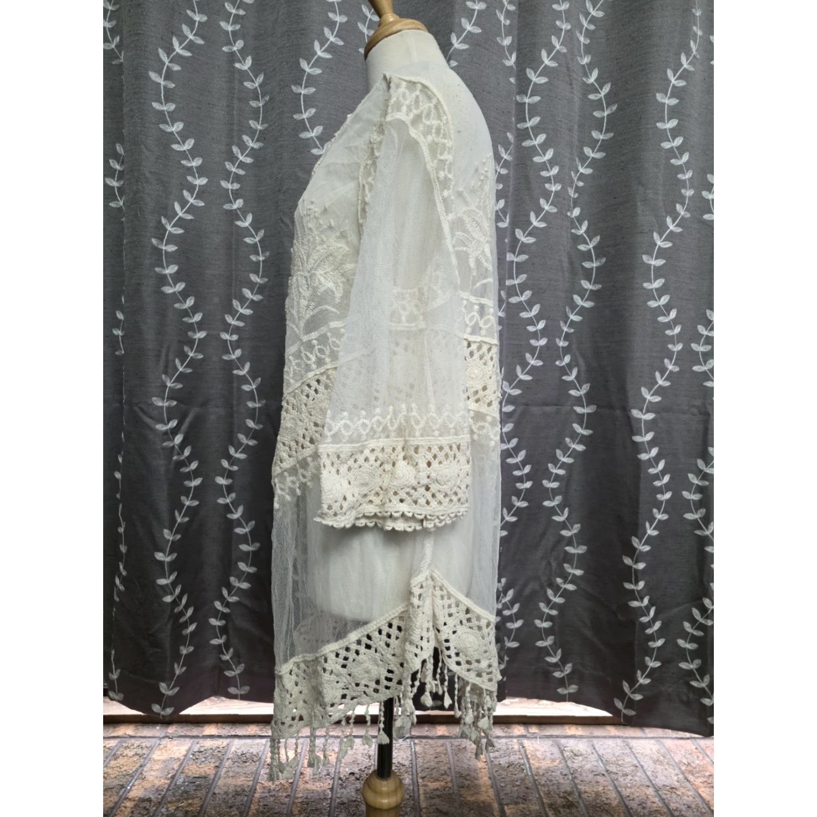 Vintage Everleigh Sheer Lace Kimono Duster Tie Front Ivory Women's Large Boho Hippie Size L / US 10 / IT 46 - 2 Thumbnail