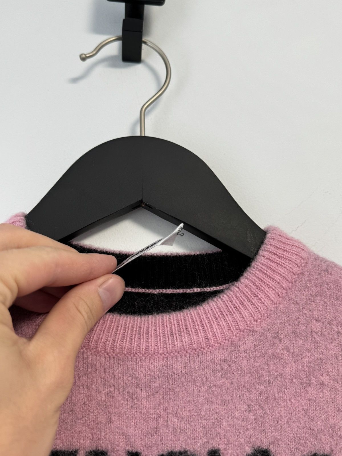Balenciaga Balenciaga Pink Seven Language Sweater Size XS / US 0-2 / IT 36-38 - 7 Thumbnail