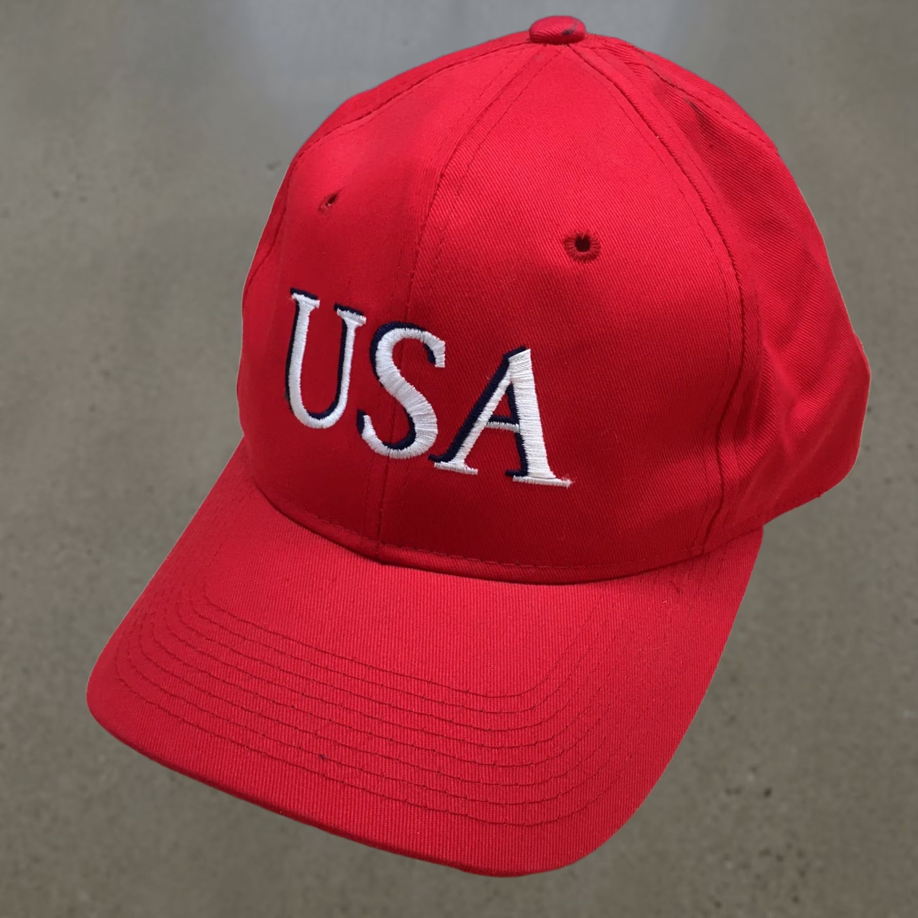 Vintage United States Trucker Hat Mens Red OS Curved Brim Embroidered Logo Size ONE SIZE - 1 Thumbnail