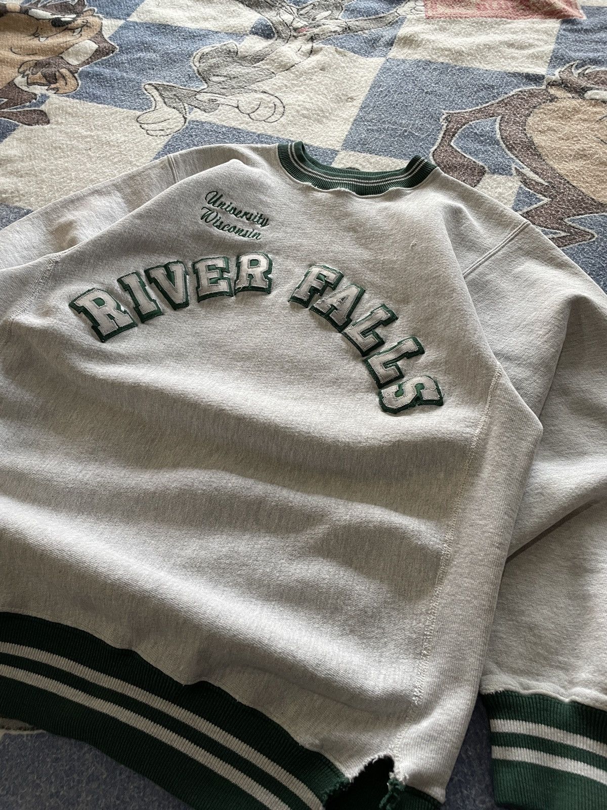 Vintage Vintage UWRF champion reverse weave crewneck Size US XL / EU 56 / 4 - 2 Thumbnail