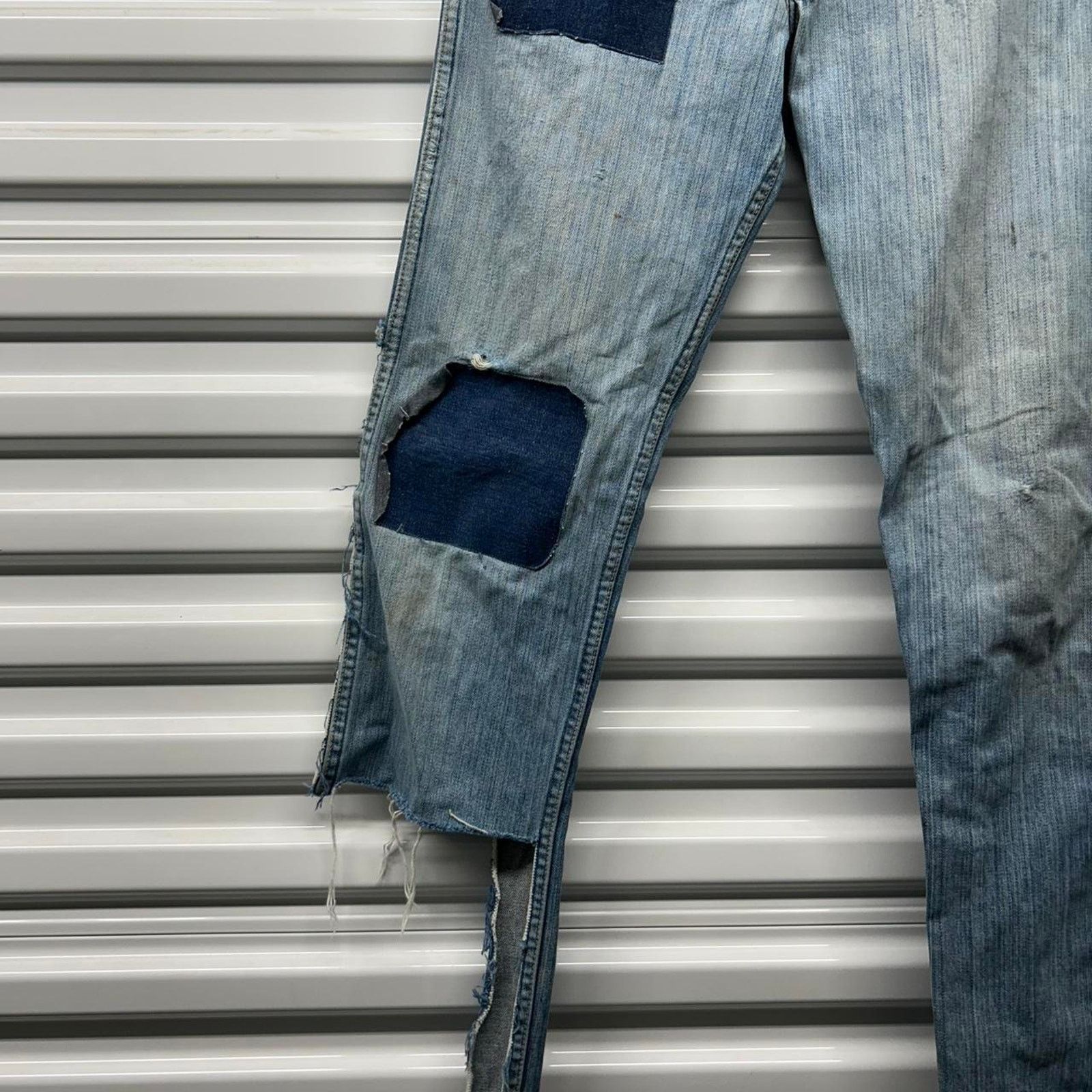 Wrangler VTG 60s Distressed Wrangler blue straight leg jeans Size US 32 / EU 48 - 5 Thumbnail
