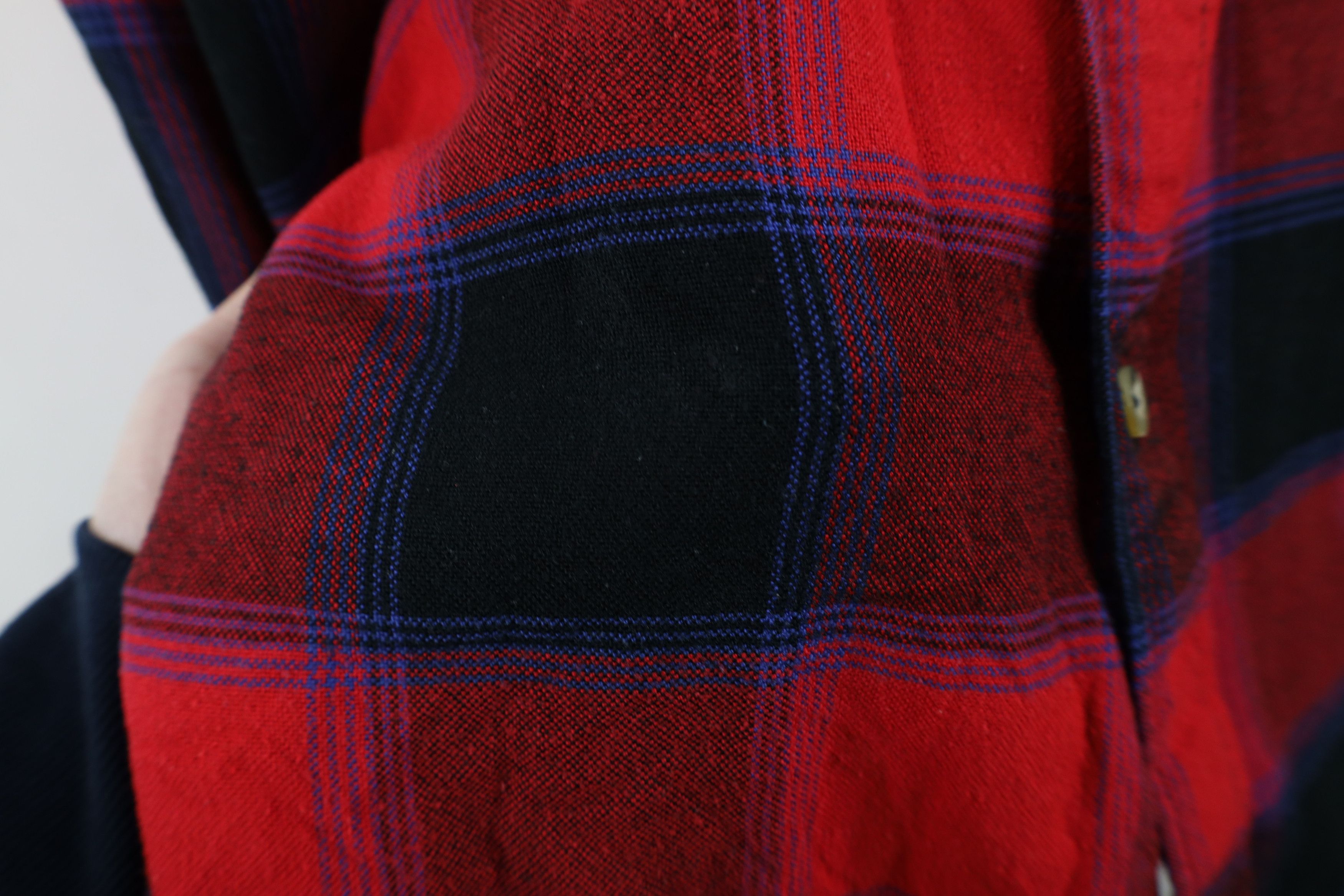 Vintage Vintage 90s Streetwear Knit Collared Button Shirt Plaid Size US M / EU 48-50 / 2 - 7 Thumbnail