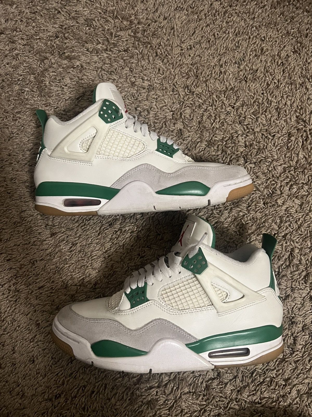 Jordan Brand Jordan 4 SB Pine Green Size US 8 / EU 41 - 1 Thumbnail