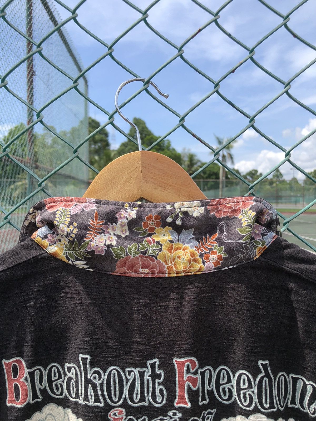 Bullet Noise 🔥Vintage🔥90s Bullet Noise Fusion Japan Sexy Girl Tshirts Size US L / EU 52-54 / 3 - 9 Thumbnail