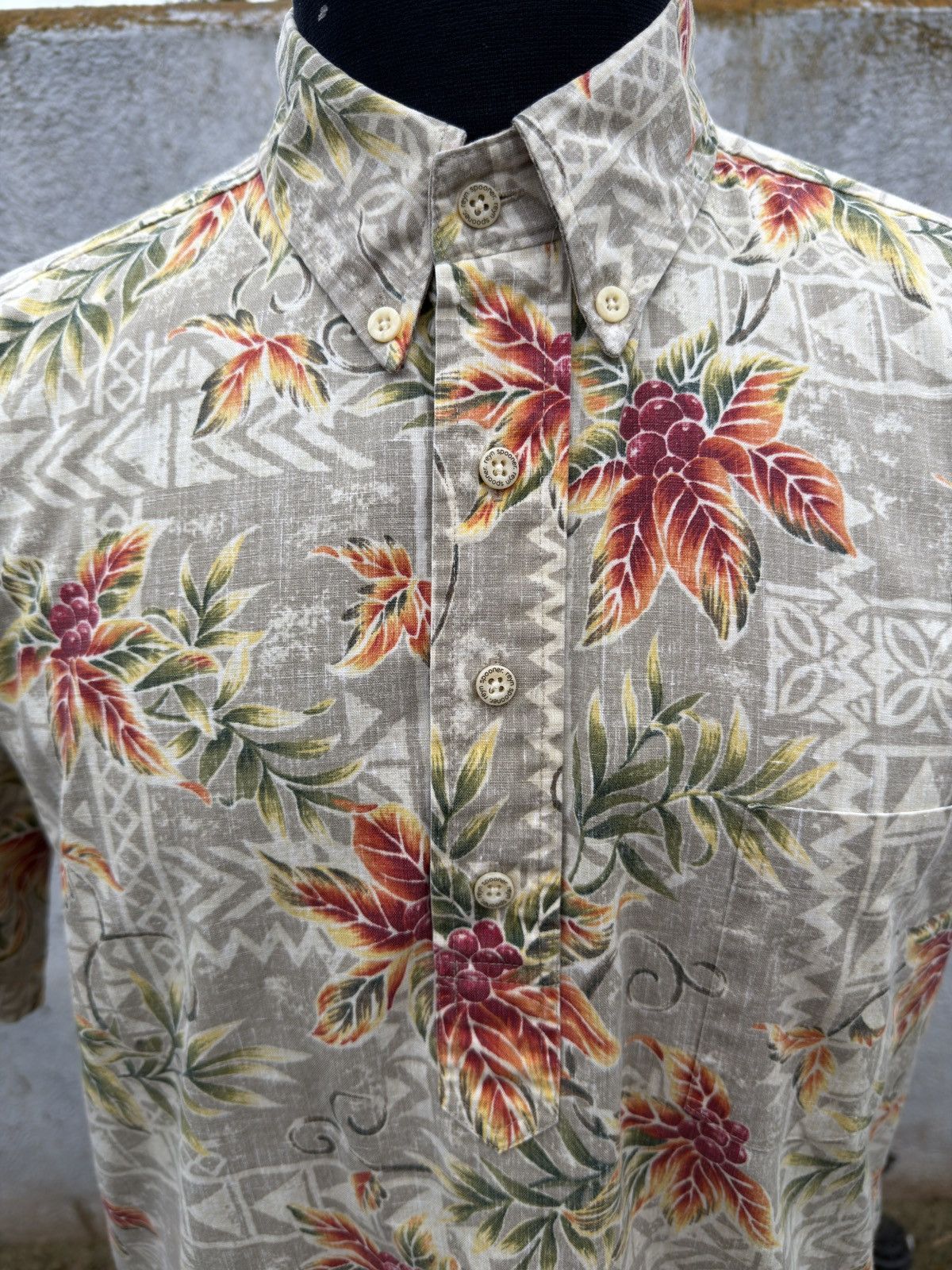 Reyn Spooner PreOwned Reyn Spooner Multicolored Hawaiian Print Men's M Size US M / EU 48-50 / 2 - 3 Thumbnail