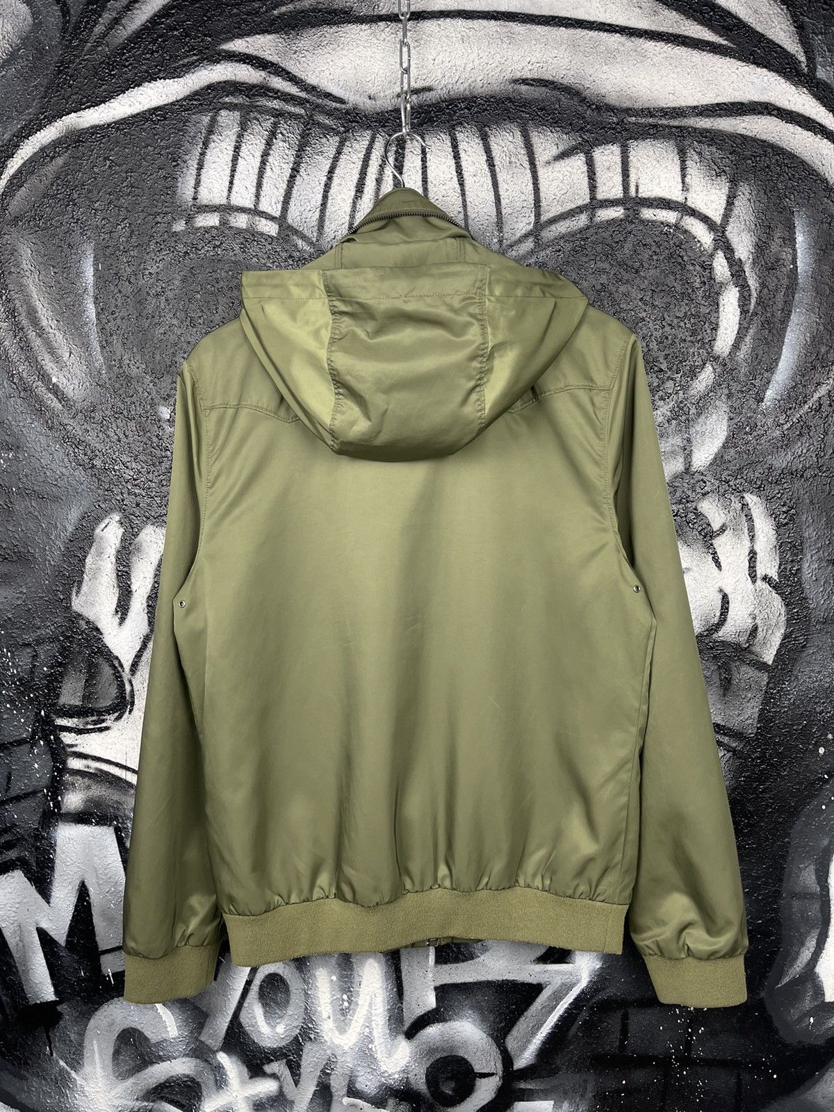 Levi's Levi’s Olive Full Zip Hooded Light Jacket Men’s Size Medium Size US M / EU 48-50 / 2 - 17 Thumbnail