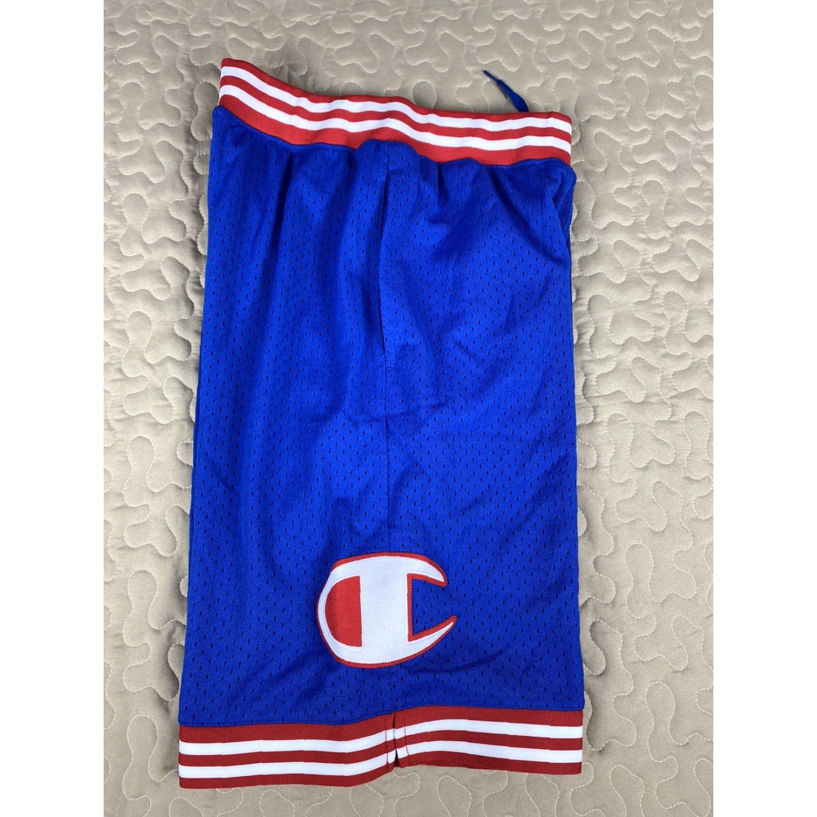 Champion Champion Basketball Shorts Mens Small Big Logo Pockets Gym Work Out Athletic Size US 29 - 4 Thumbnail