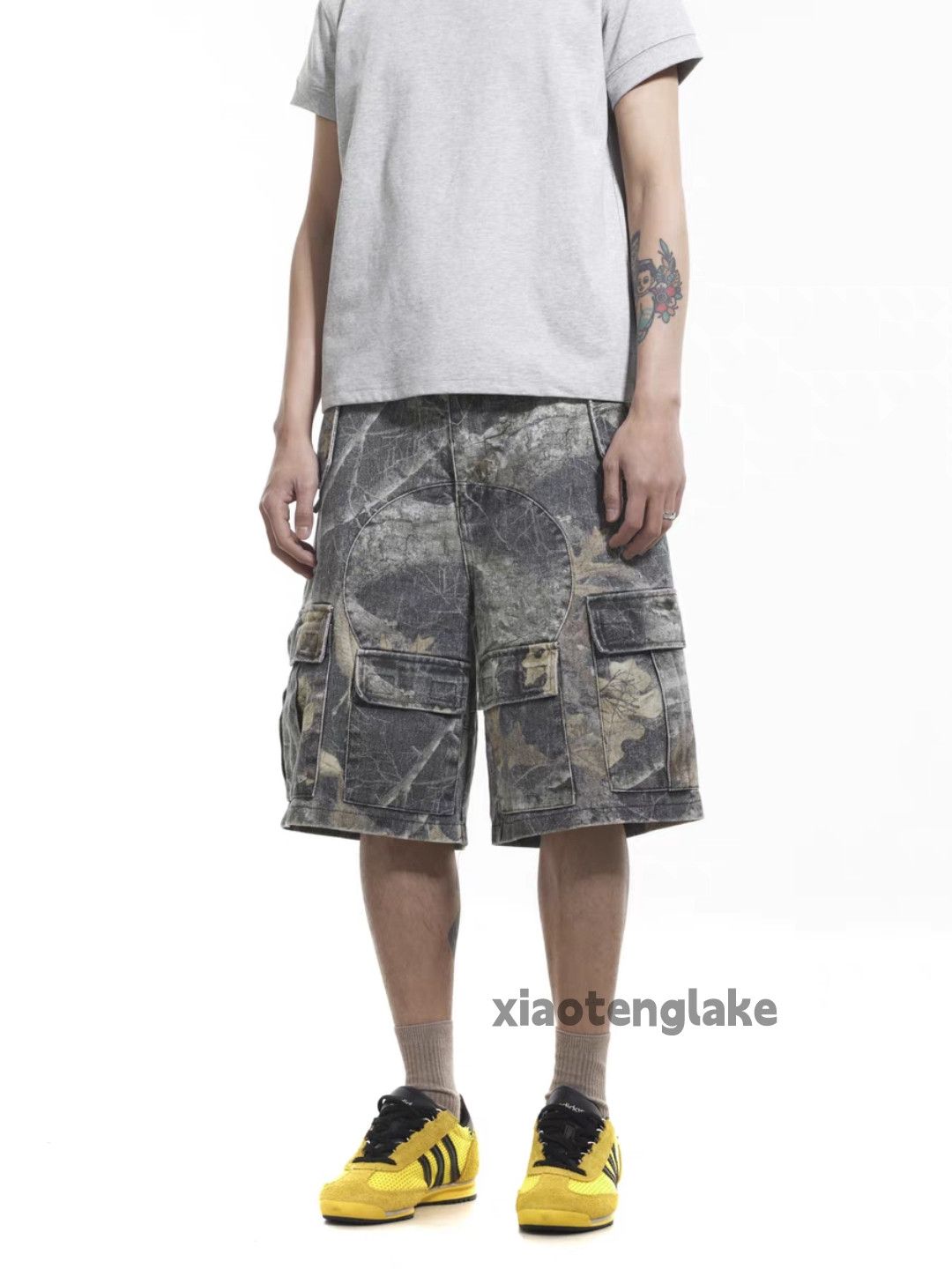 Designer Unisex washed faded loose baggy hiphop cargo shorts Size US 30 / EU 46 - 1 Thumbnail