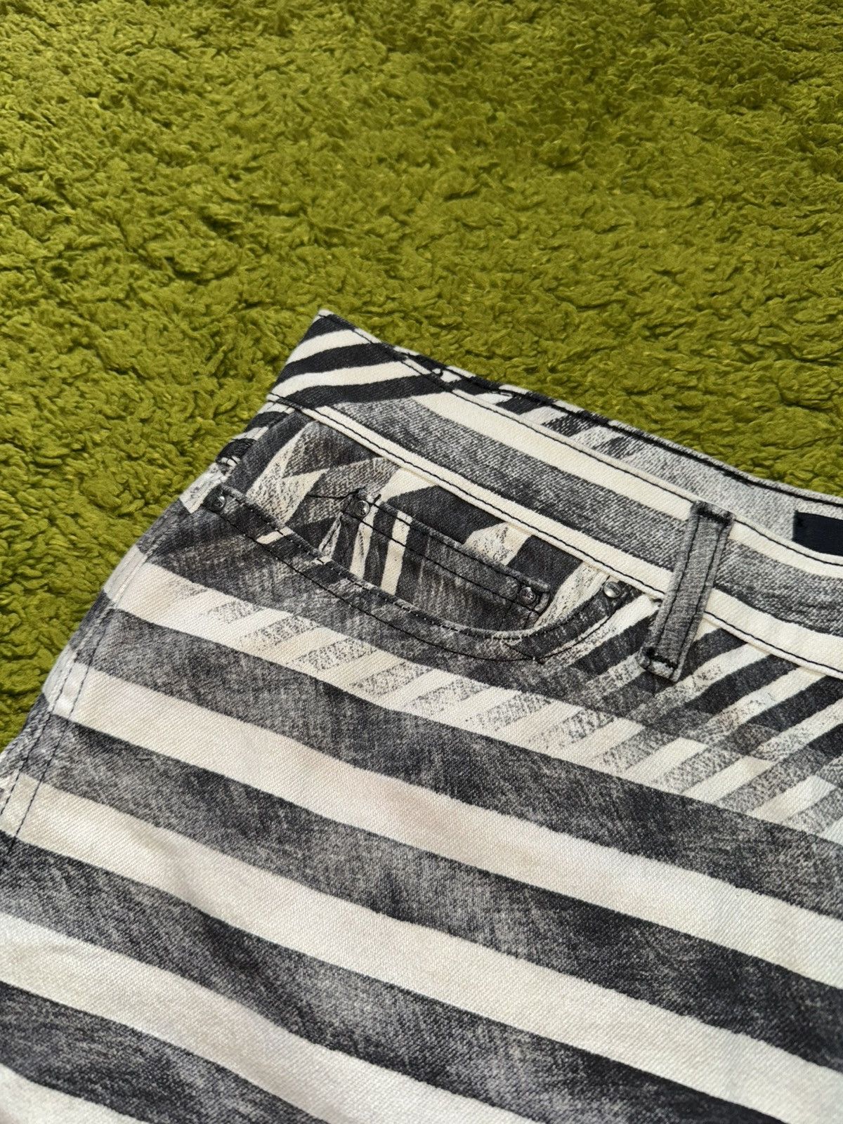 Just Cavalli Just Cavalli 2000s vintage striped denim skirt Size 28" / US 6 / IT 42 - 4 Thumbnail