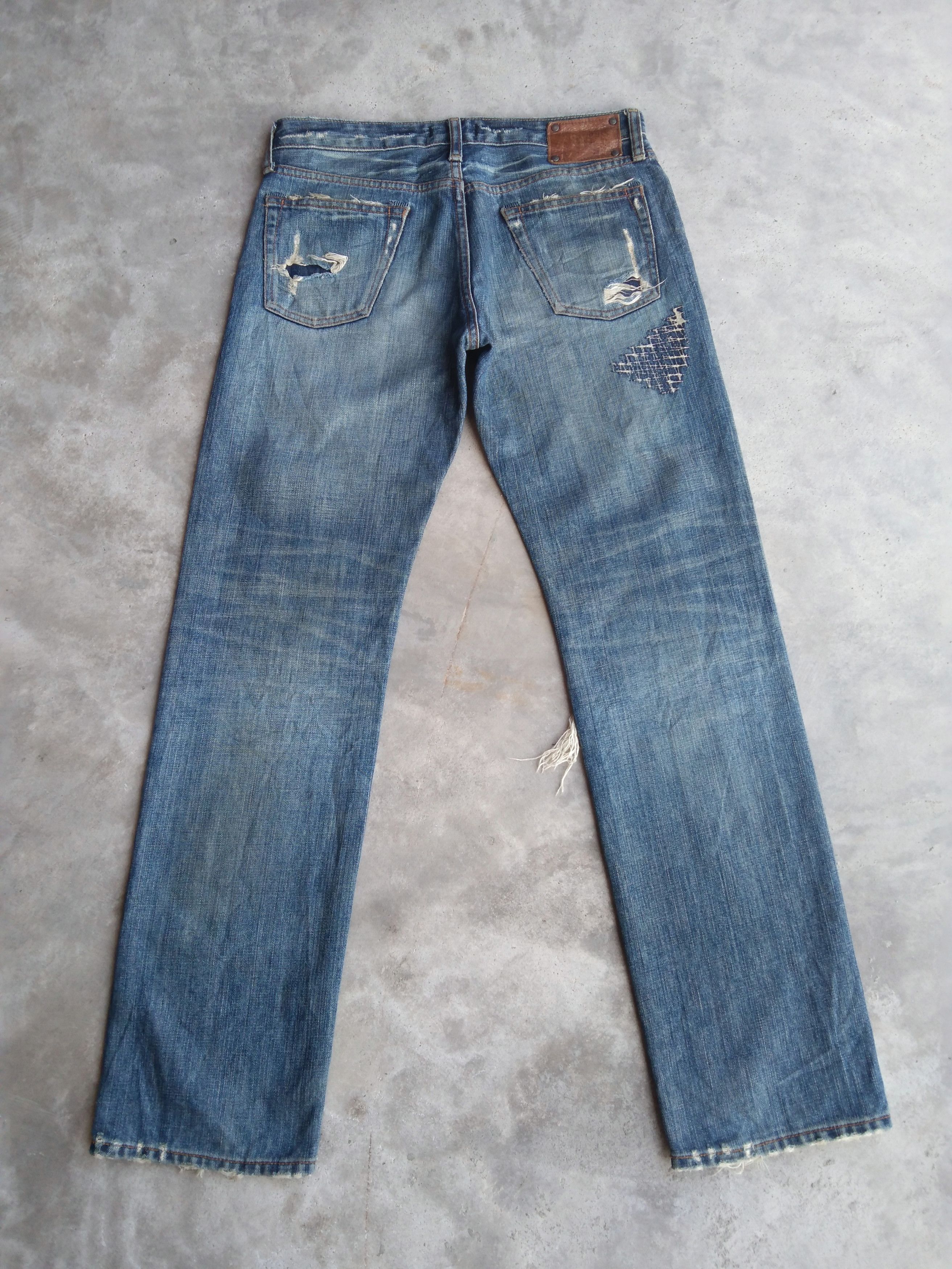 Japanese Brand Vintage Japanese Sweet Camel Distressed Jeans 30x30 Size US 30 / EU 46 - 2 Thumbnail