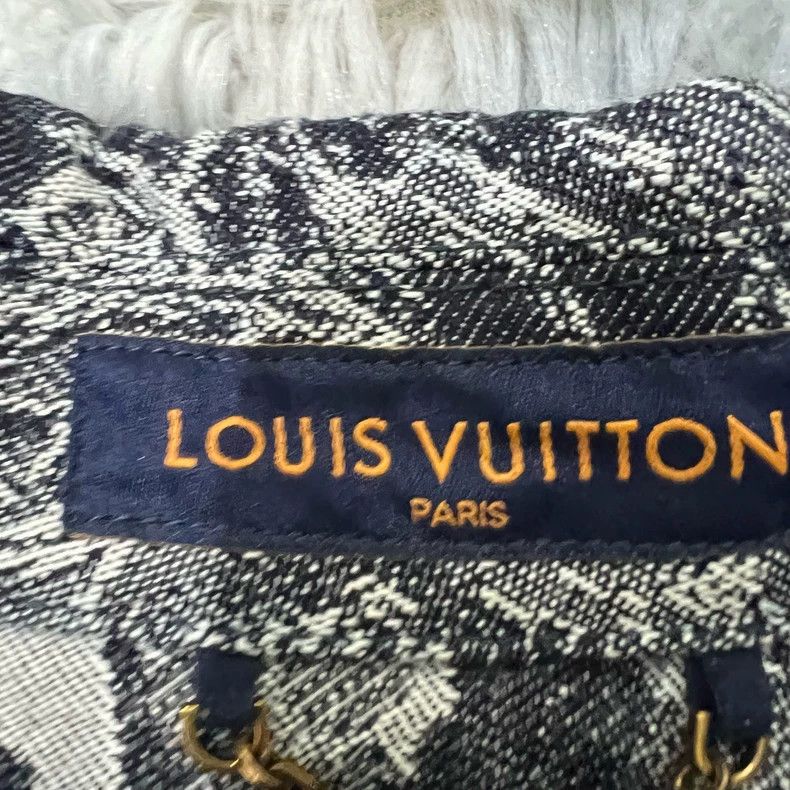 Other Louis Vuitton Embroidered denim short sleeve shirt Size US S / EU 44-46 / 1 - 3 Thumbnail