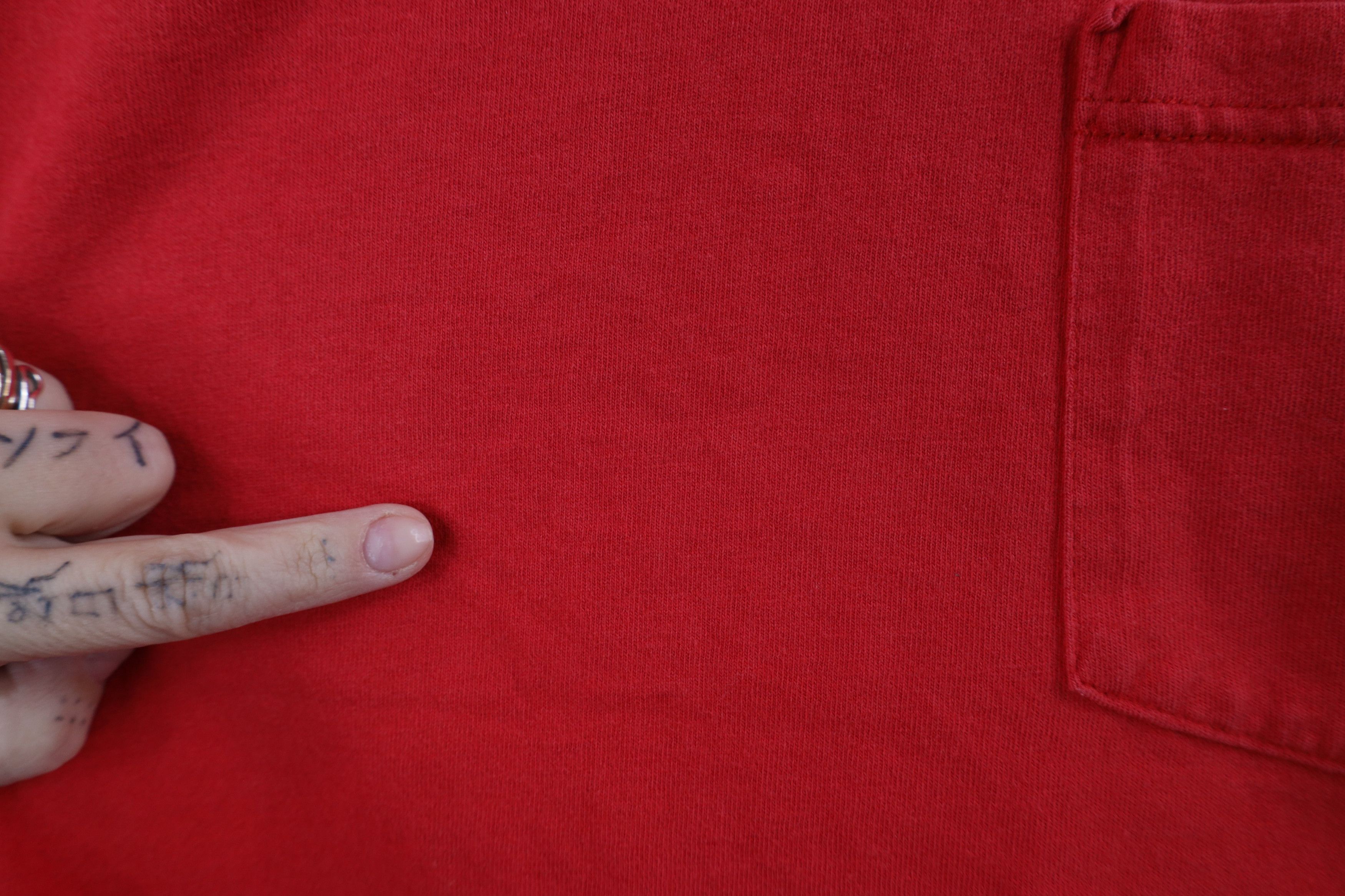 Vintage Vintage 90s Streetwear Fit Pocket T-Shirt Red Cotton USA Size US XL / EU 56 / 4 - 5 Thumbnail