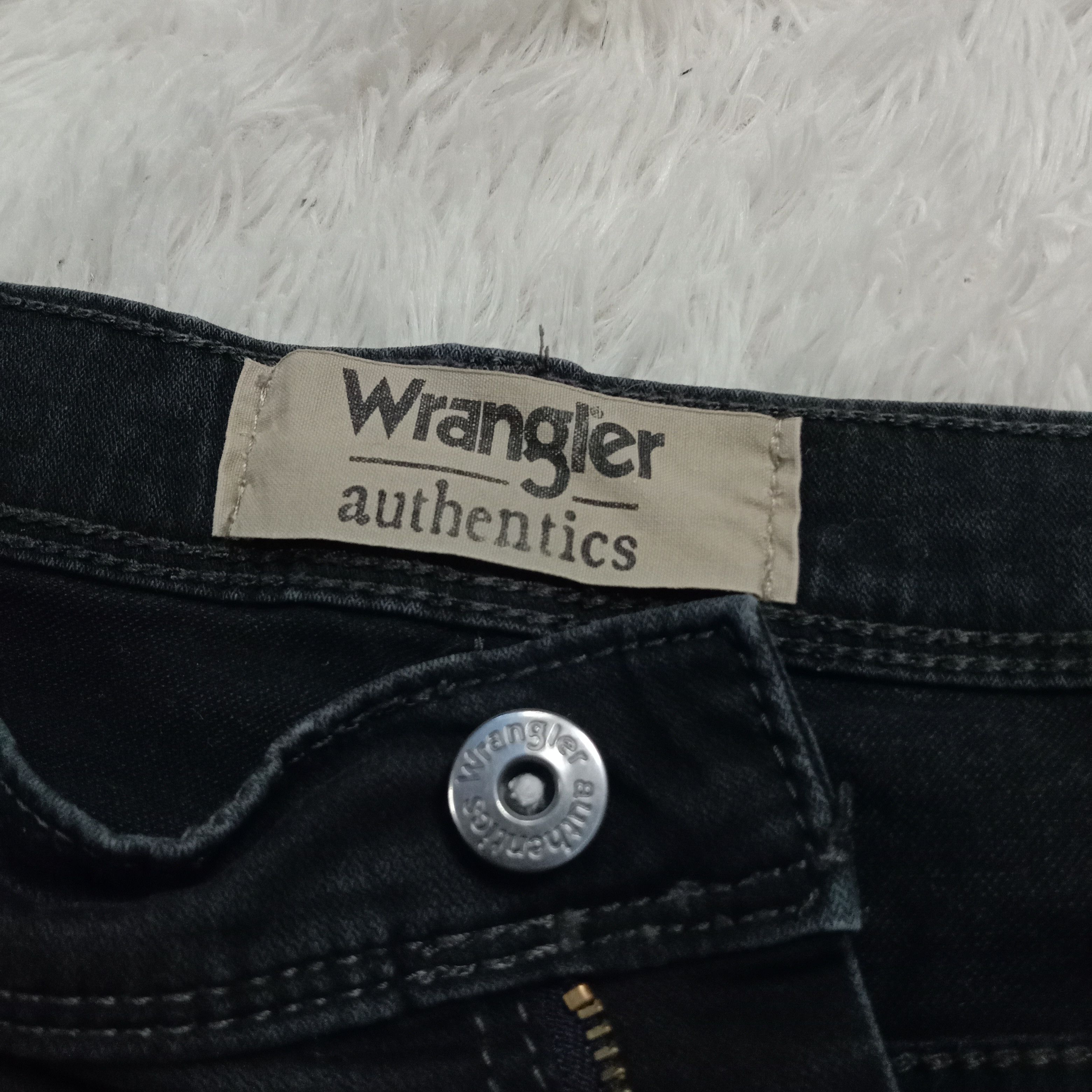 If Six Was Nine Y2k Wrangler Black Regular Jeans Size US 36 / EU 52 - 6 Thumbnail