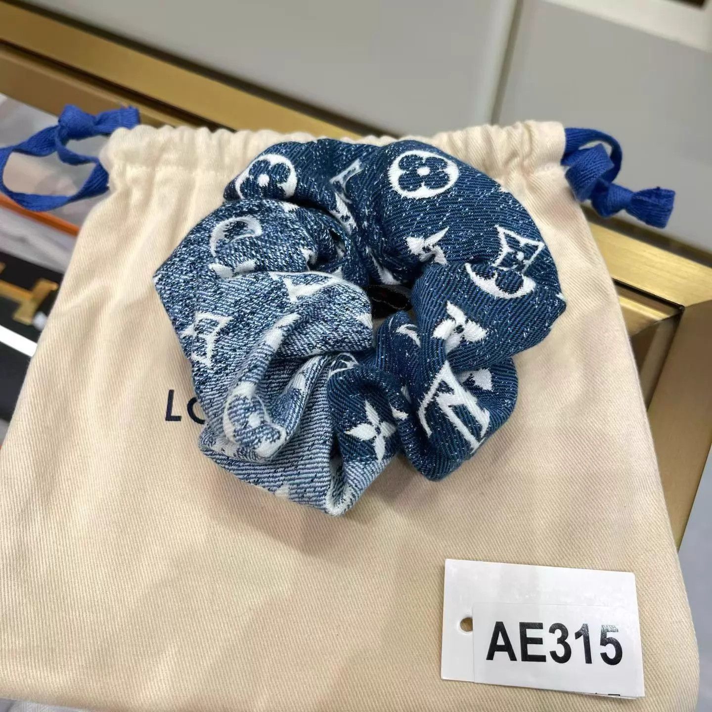 Louis Vuitton LV Denim Classic Hair Tie New AE315 Sale Size ONE SIZE - 2 Thumbnail