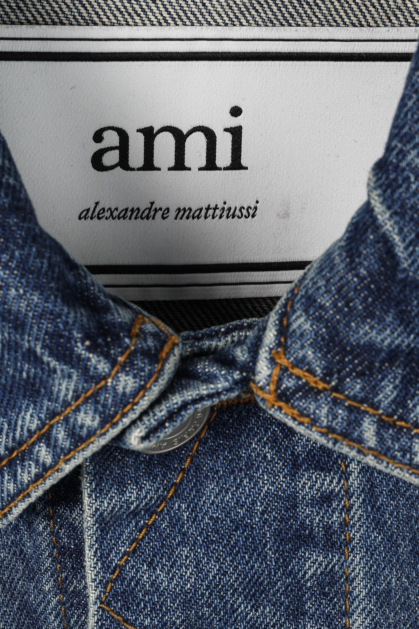 AMI AMI "Used Blue" Weathered Patch-Pocket Denim Jacket Size US S / EU 44-46 / 1 - 4 Thumbnail
