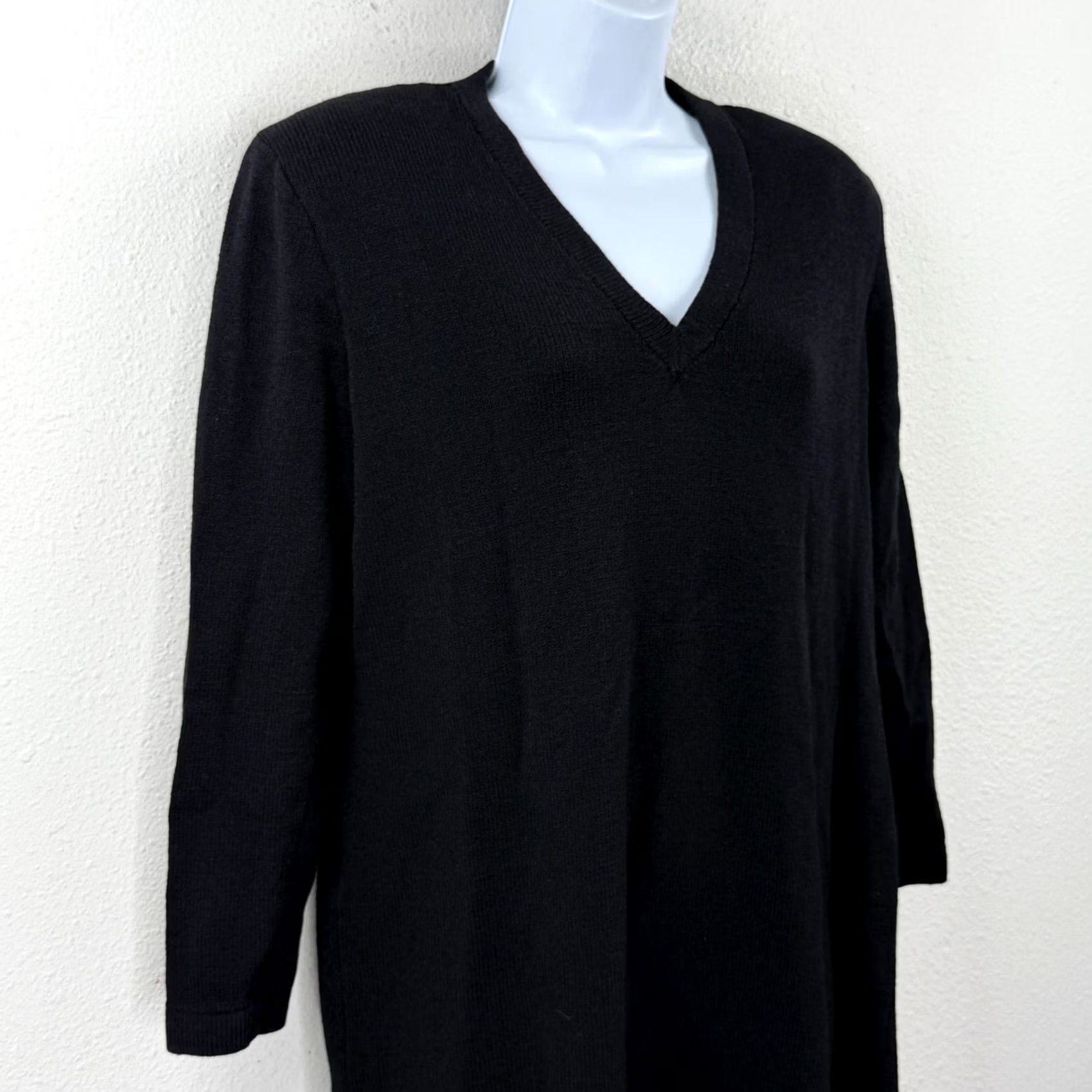 Vintage VINTAGE St. John Knits Black Knit Sweater Dress V Neck Size 12 Made In USA 80s Size XL / US 12-14 / IT 48-50 - 4 Thumbnail