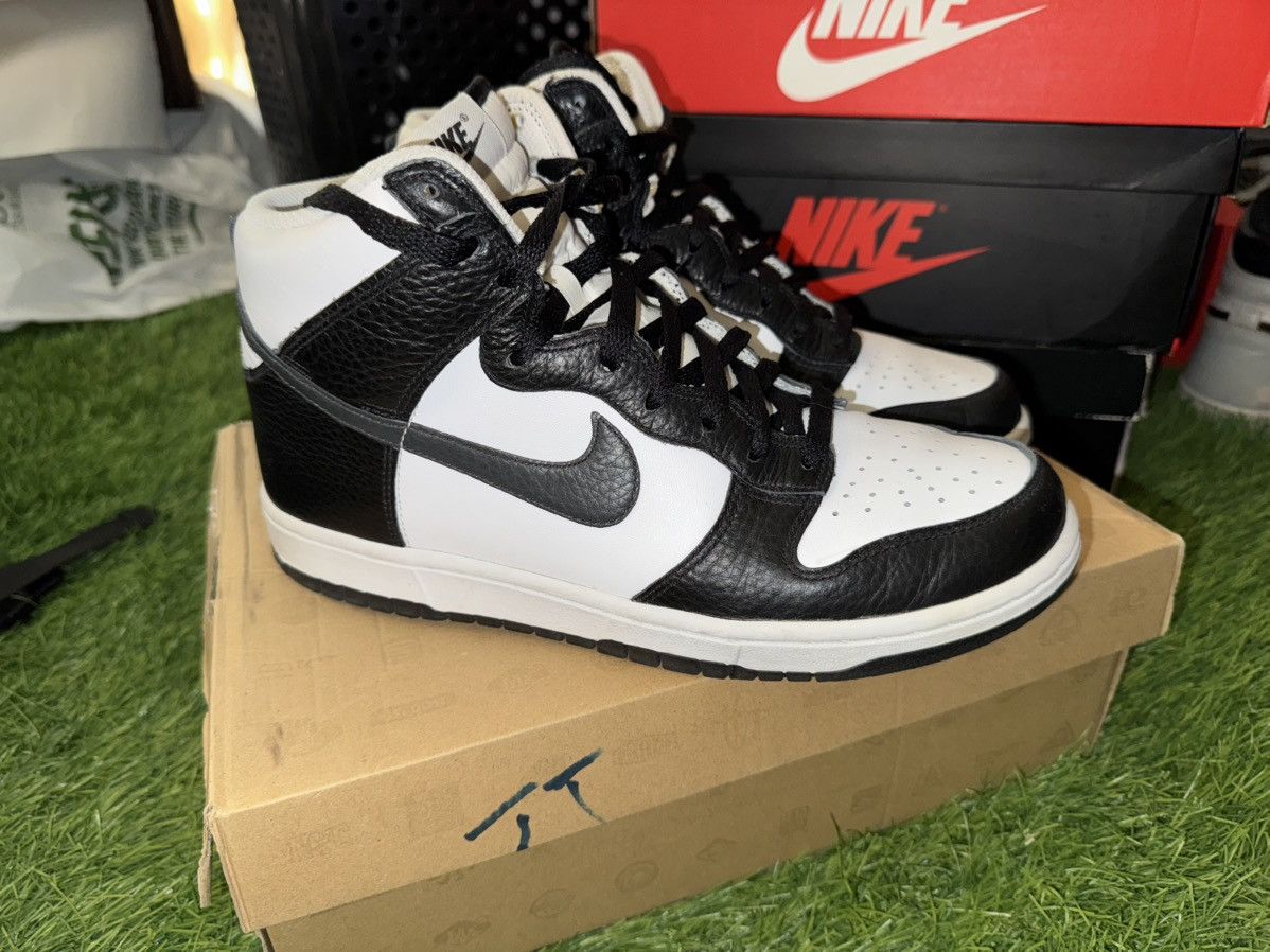 Nike Nike Dunk Panda High Top Sneakers Size US 9 / EU 42 - 1 Thumbnail