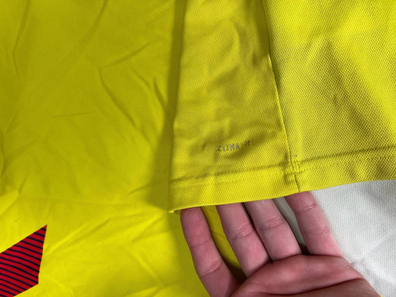 Adidas Vintage 2017 Adidas Columbia Soccer football home jersey Size US M / EU 48-50 / 2 - 6 Thumbnail