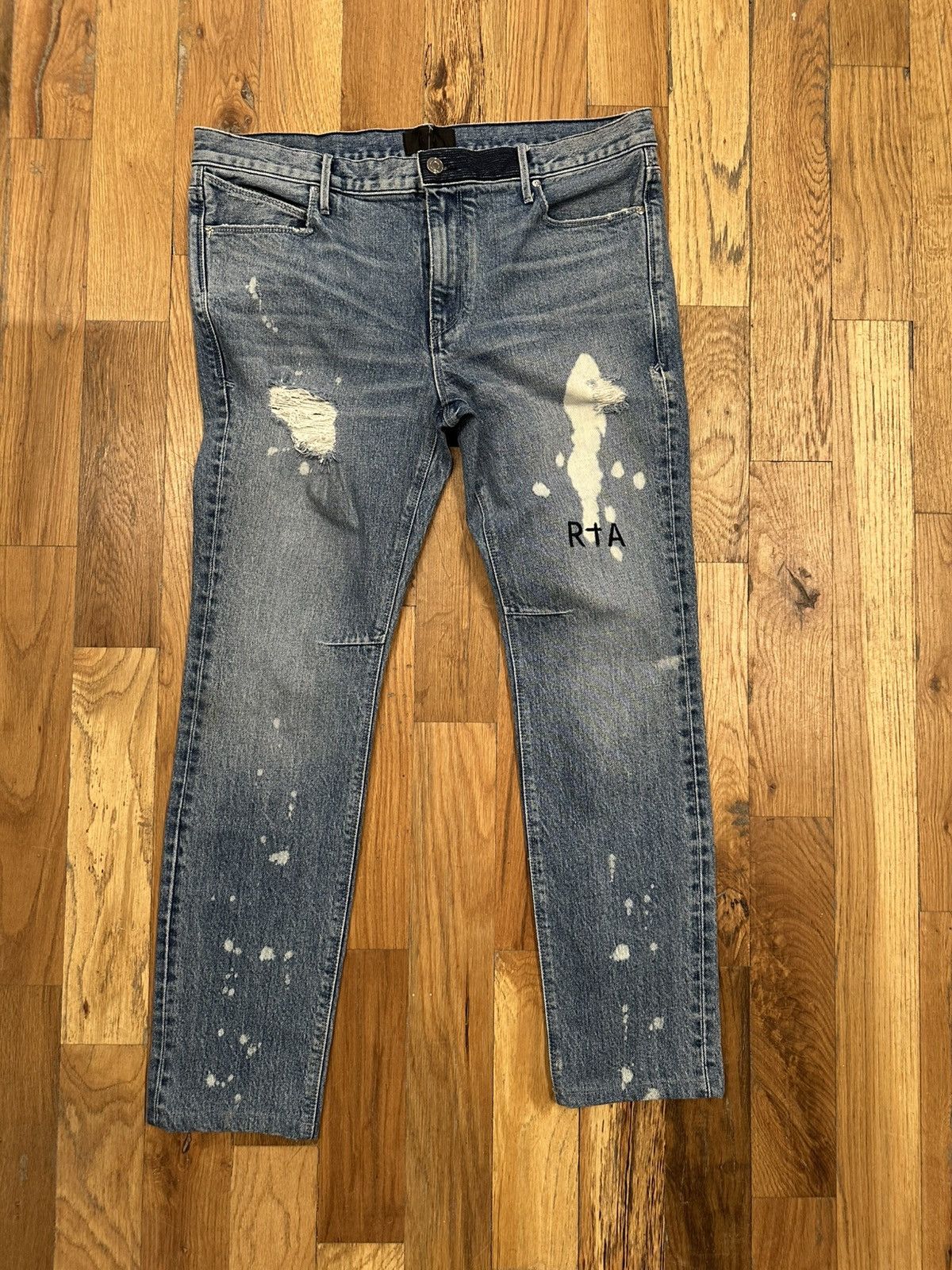 Rta Rta Small Spell Bleach Spots Blue Denim Jeans Size 34 Size US 34 / EU 50 - 1 Thumbnail