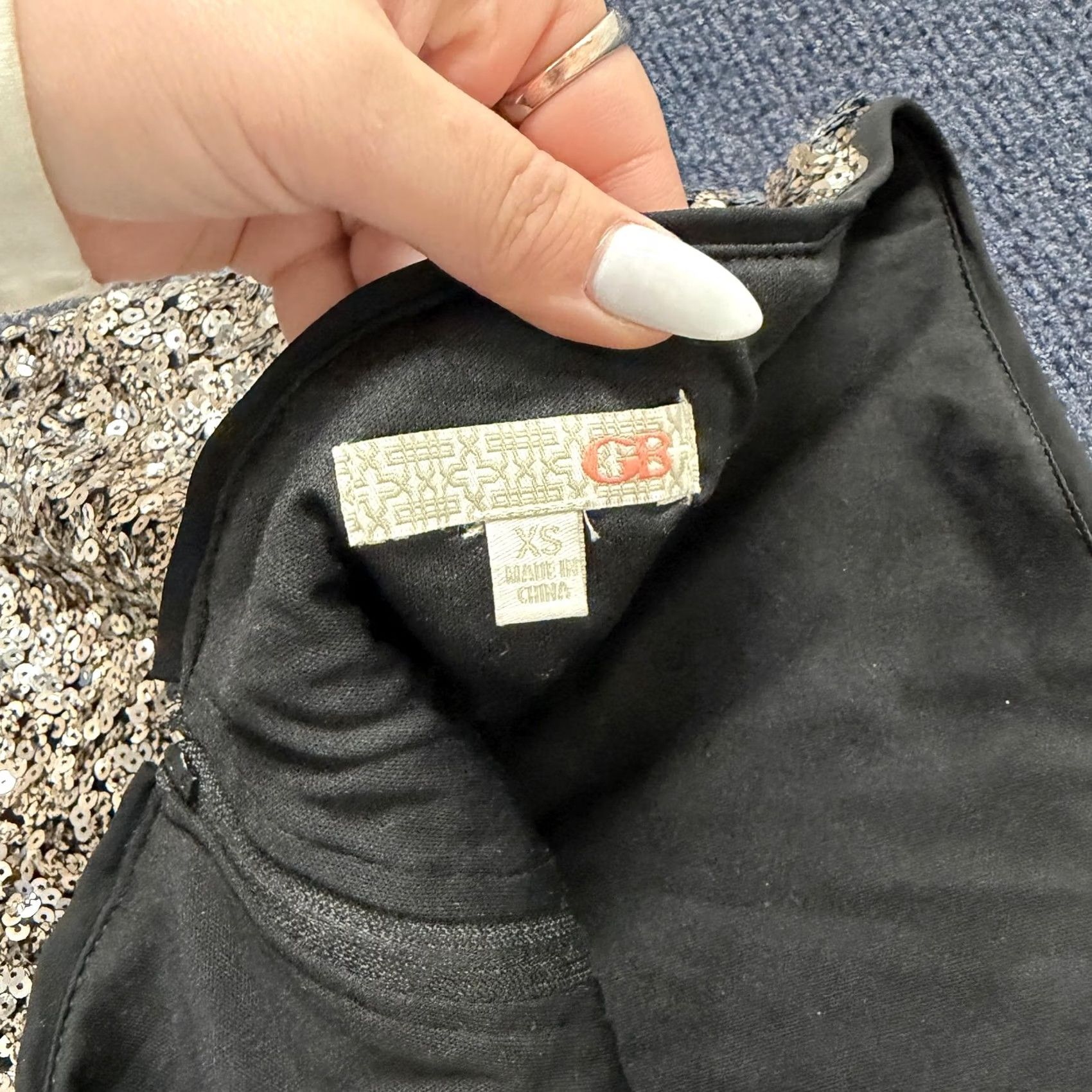Vintage Y2K GiannI Bini Sequin Skirt XS Womens Mini Zip Back Party Cocktail Bodycon Sequin Zipper Silver] Size 26" / US 2 / IT 38 - 5 Thumbnail