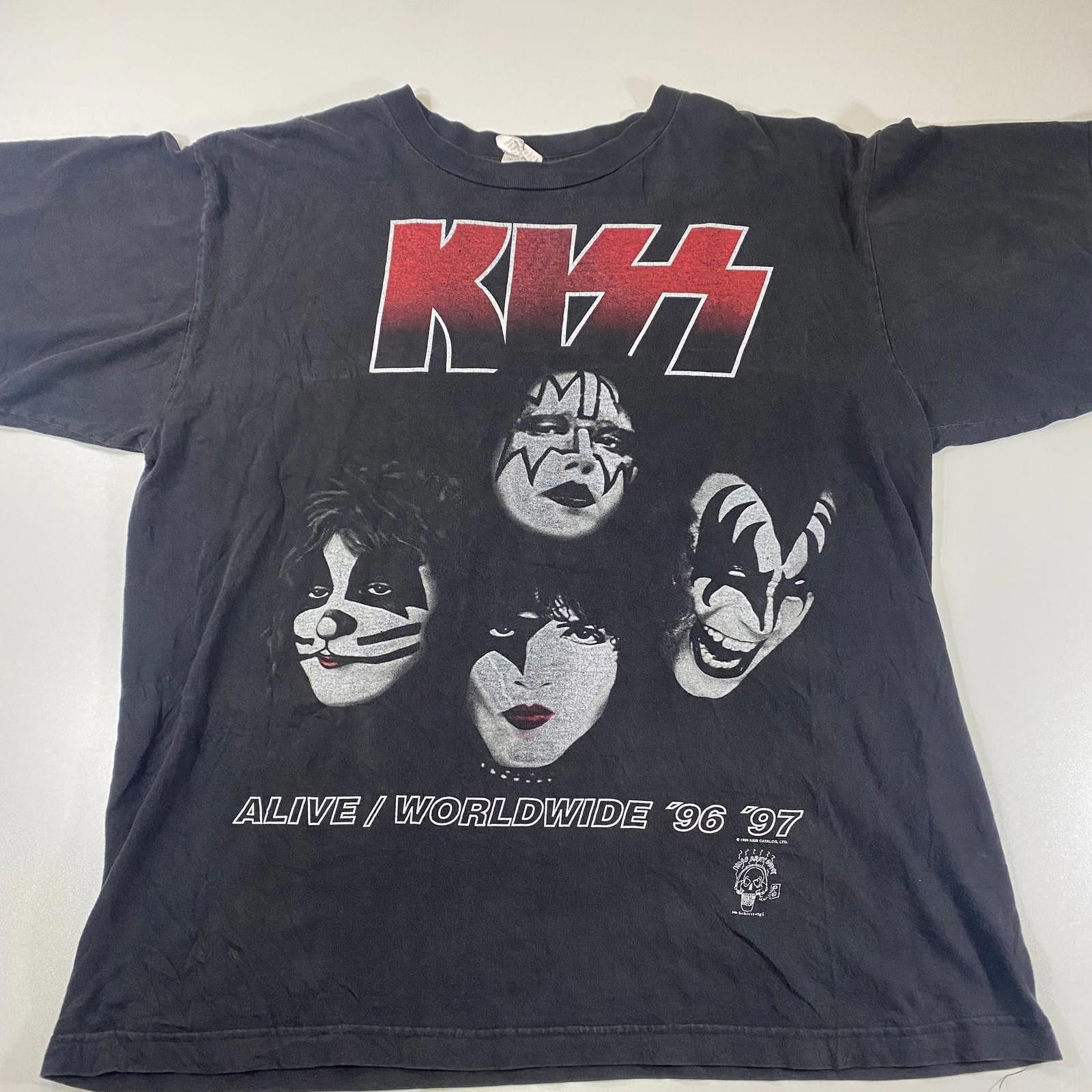 KISS Vintage KISS Alive Worldwide 1996-1997 Tour Band T-Shirt Size US L / EU 52-54 / 3 - 1 Thumbnail