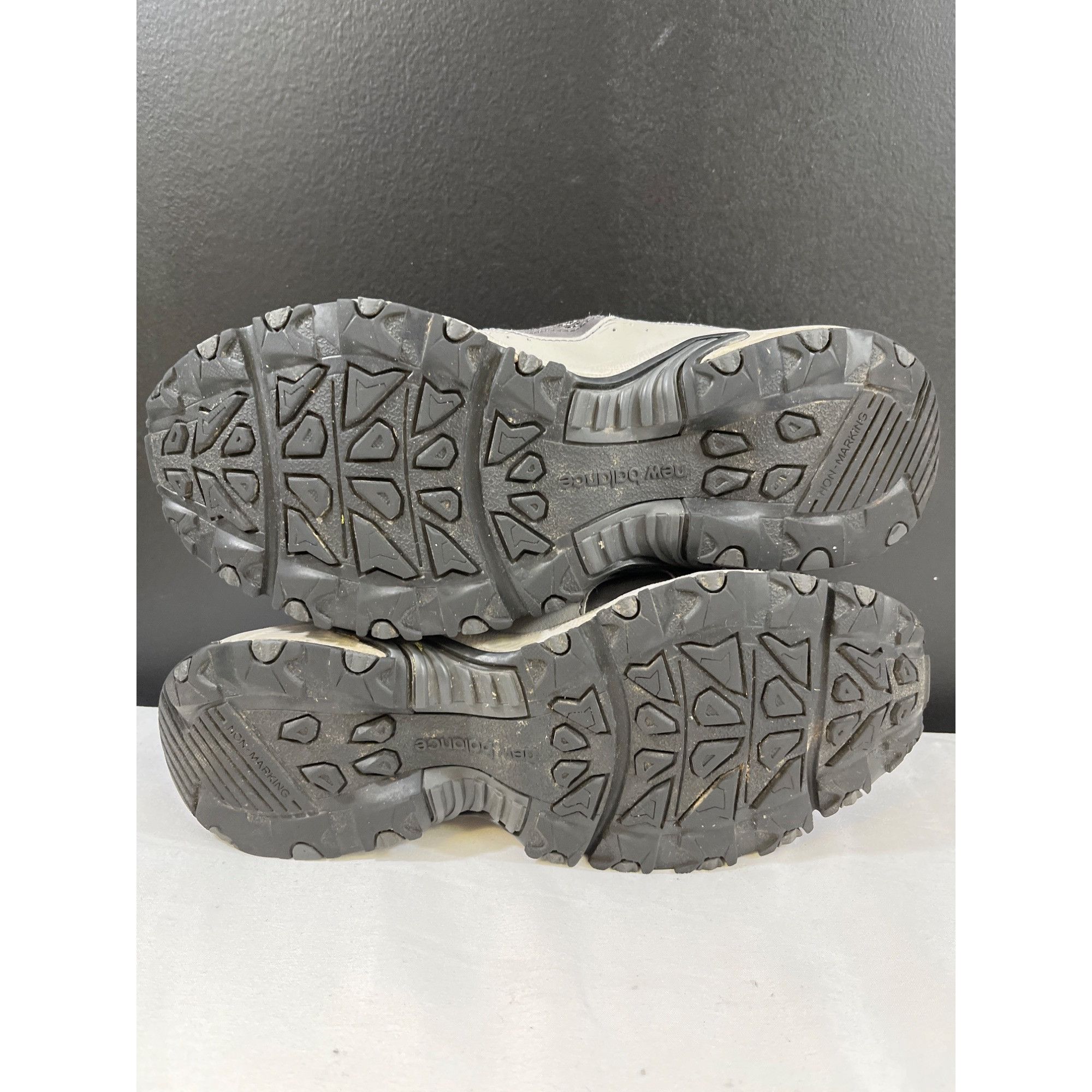 New Balance New Balance 481 V3 Mens Grey Running Sneakers Size 7 SKU 655 Size US 7 / EU 40 - 3 Thumbnail