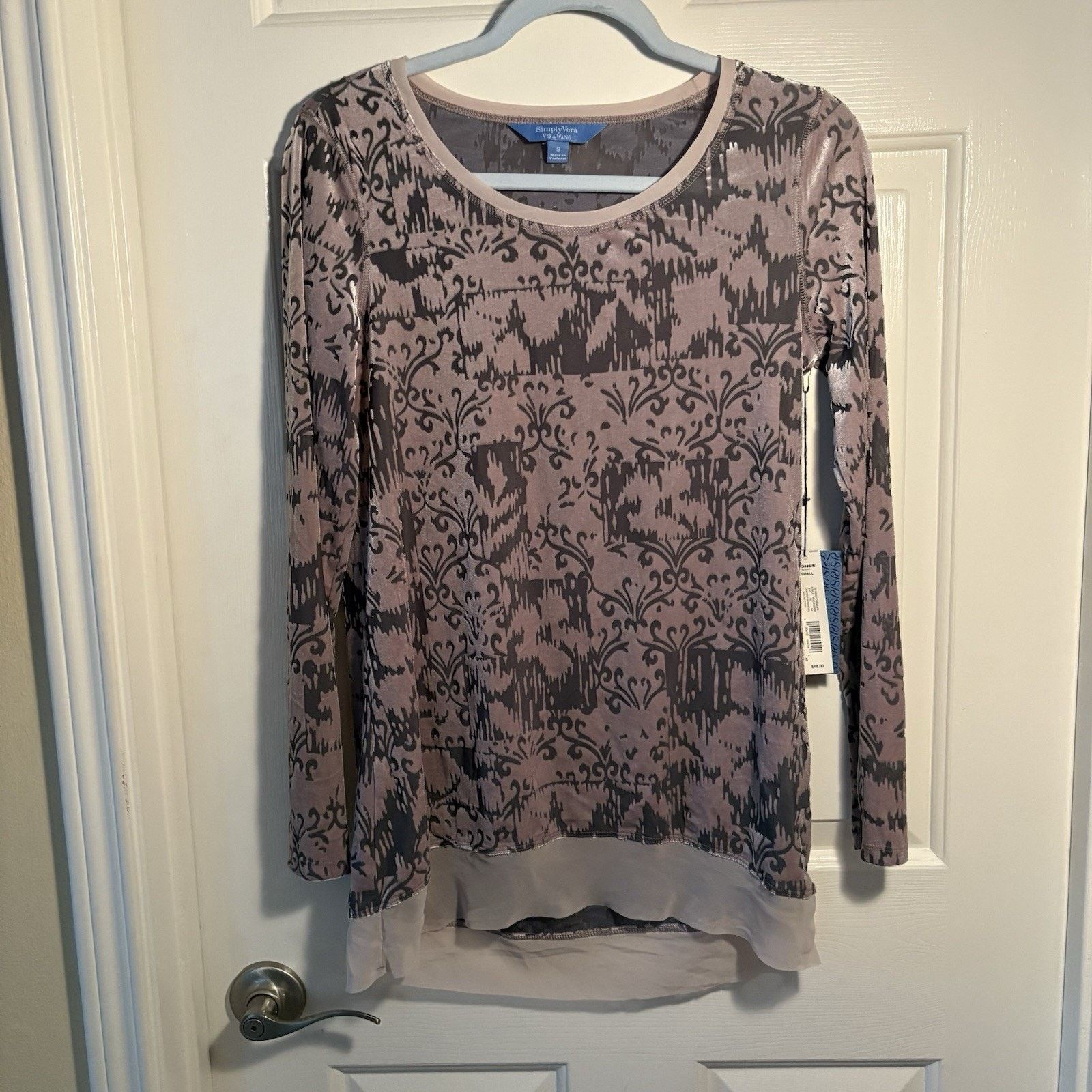 Vera Wang Simply Vera Vera Wang Long Sleeve NWT Small Lavender Blouse Size S / US 4 / IT 40 - 3 Thumbnail