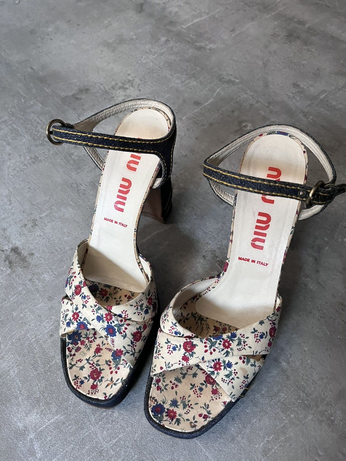 Miu Miu Miu Miu 90s floral heels denim platforms Size US 10 / IT 40 - 2 Thumbnail