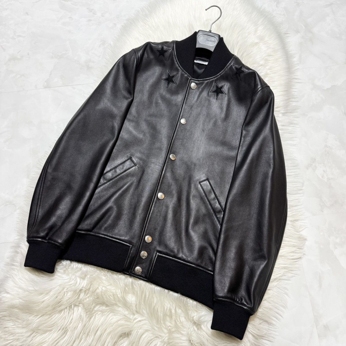 Givenchy Givenchy round star leather bomber jacket 50 Black Size US M / EU 48-50 / 2 - 10 Thumbnail