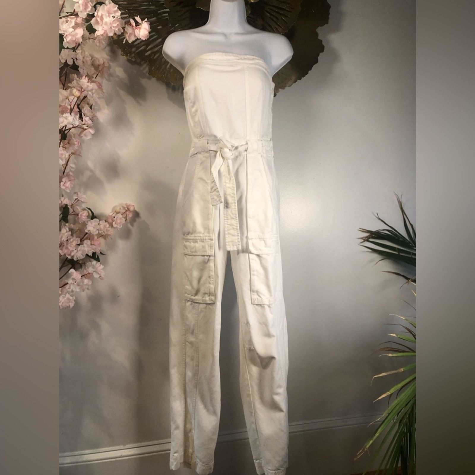 Free People Cargo Strapless white Romper belted Free people. Size 26" / US 2 / IT 38 - 3 Thumbnail