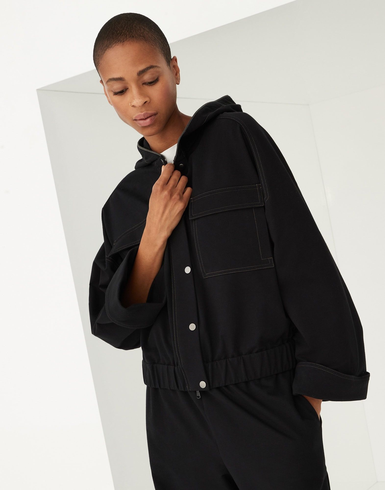 o1la1rc1a0425 Cardigan Sweatshirt in Black