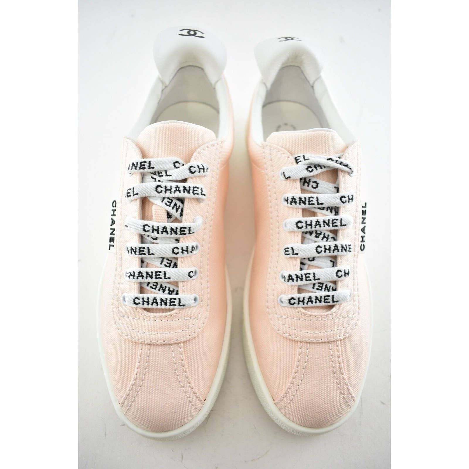 Chanel 19C Weekender Logo Lace Low Flat Runner Trainer Sneaker 40 Size US 10 / IT 40 - 7 Thumbnail