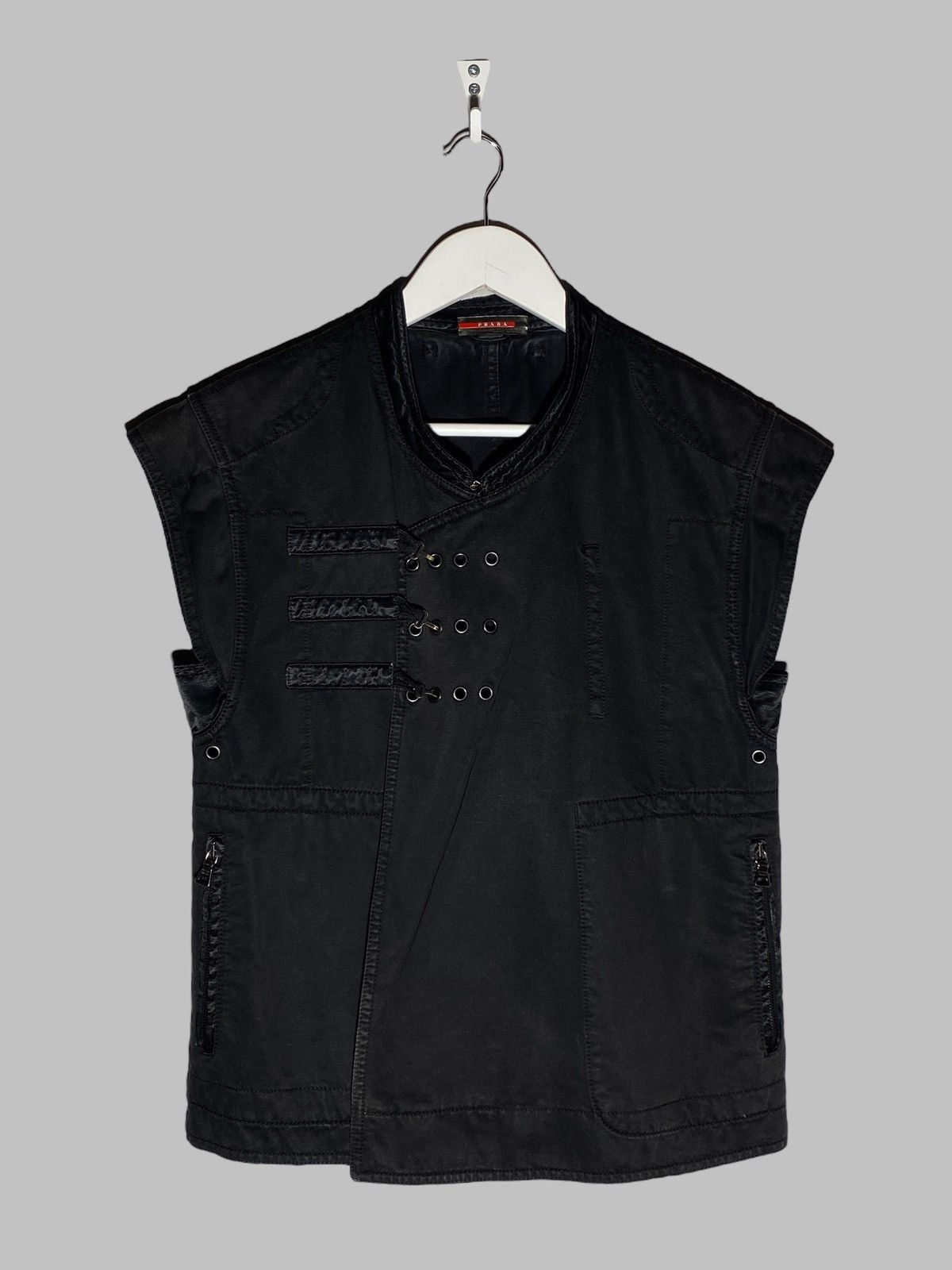Prada Vintage 1990s Prada Avant Garde Archive Hook Detail Vest Size US S / EU 44-46 / 1 - 1 Thumbnail