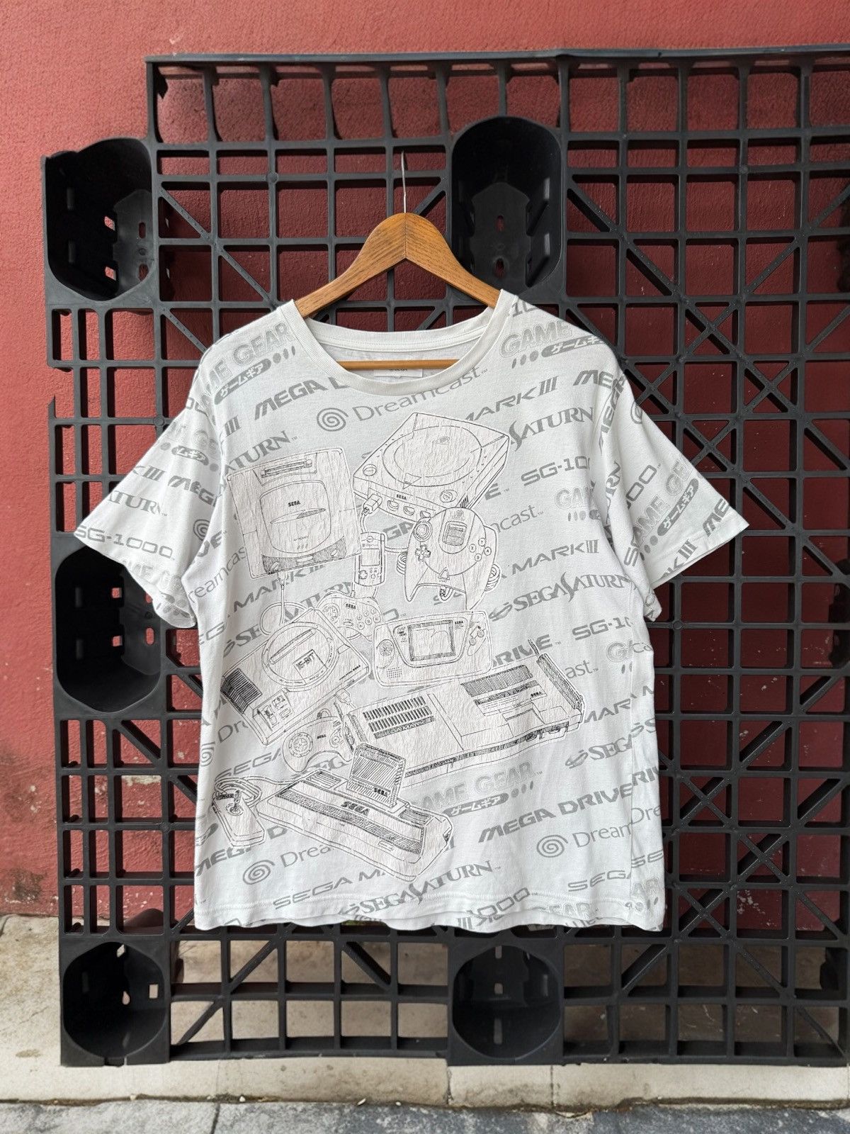 Vintage Vintage Y2K Sega Console Multiplayer Game Tee Size US M / EU 48-50 / 2 - 1 Thumbnail