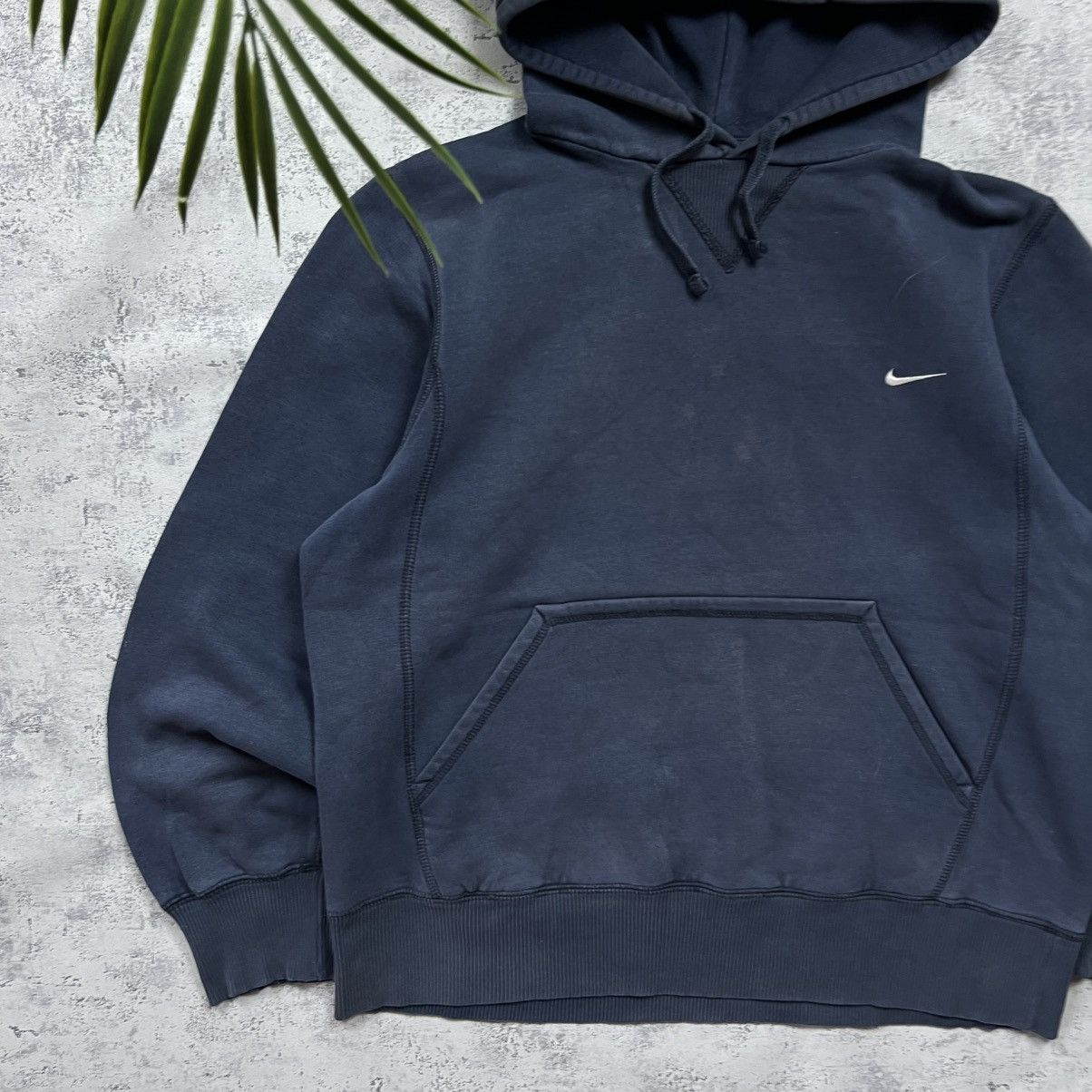 Nike 90s NIKE SWOOSH VINTAGE Y2K BLANK OVERSIZED RETRO HOODIE Size US S / EU 44-46 / 1 - 2 Thumbnail