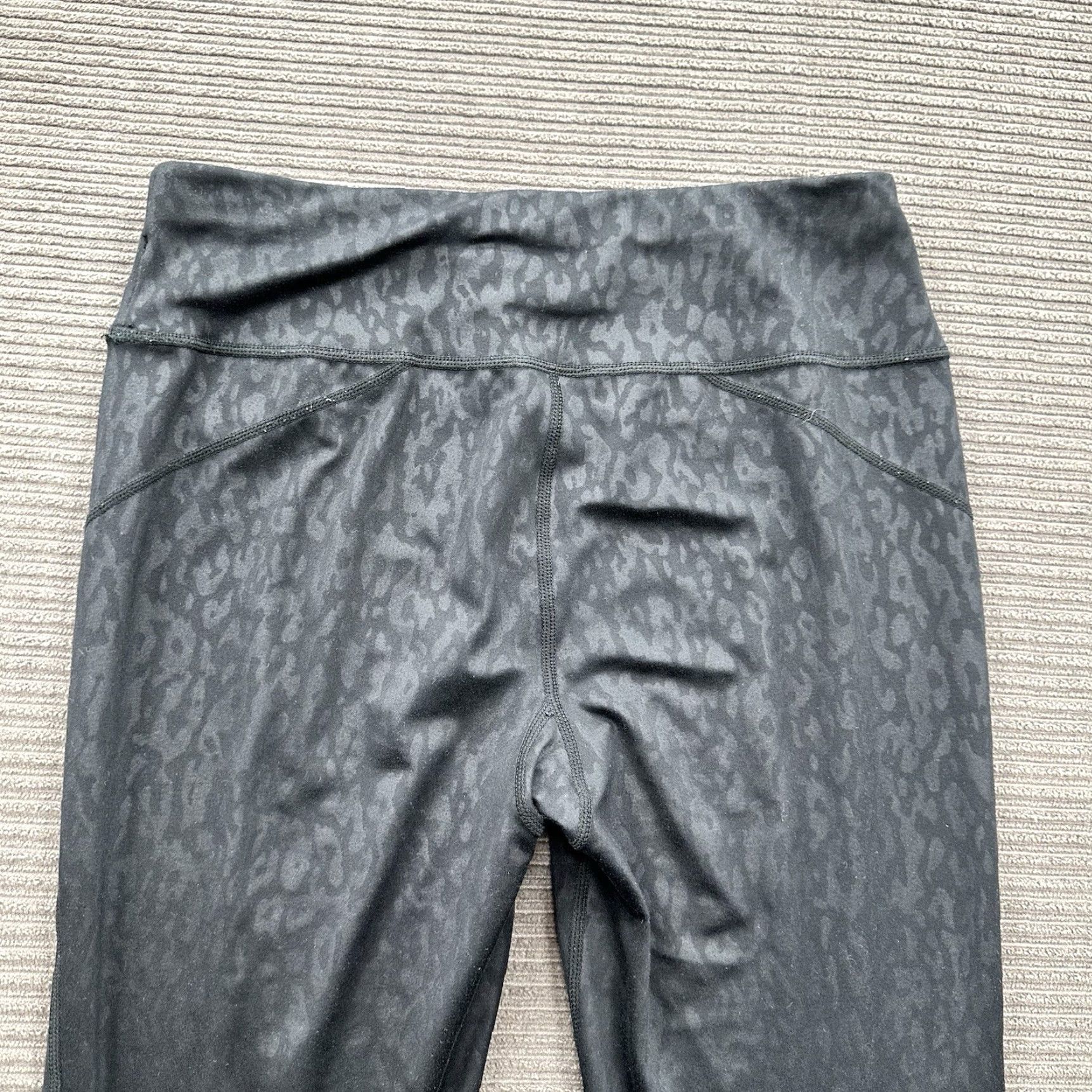Sweaty Betty Sweaty Betty Leggings Women Small Black Leopard Print All Day Full Length Athletic Slim Inseam 26 in Pockets Size 28" / US 6 / IT 42 - 8 Thumbnail