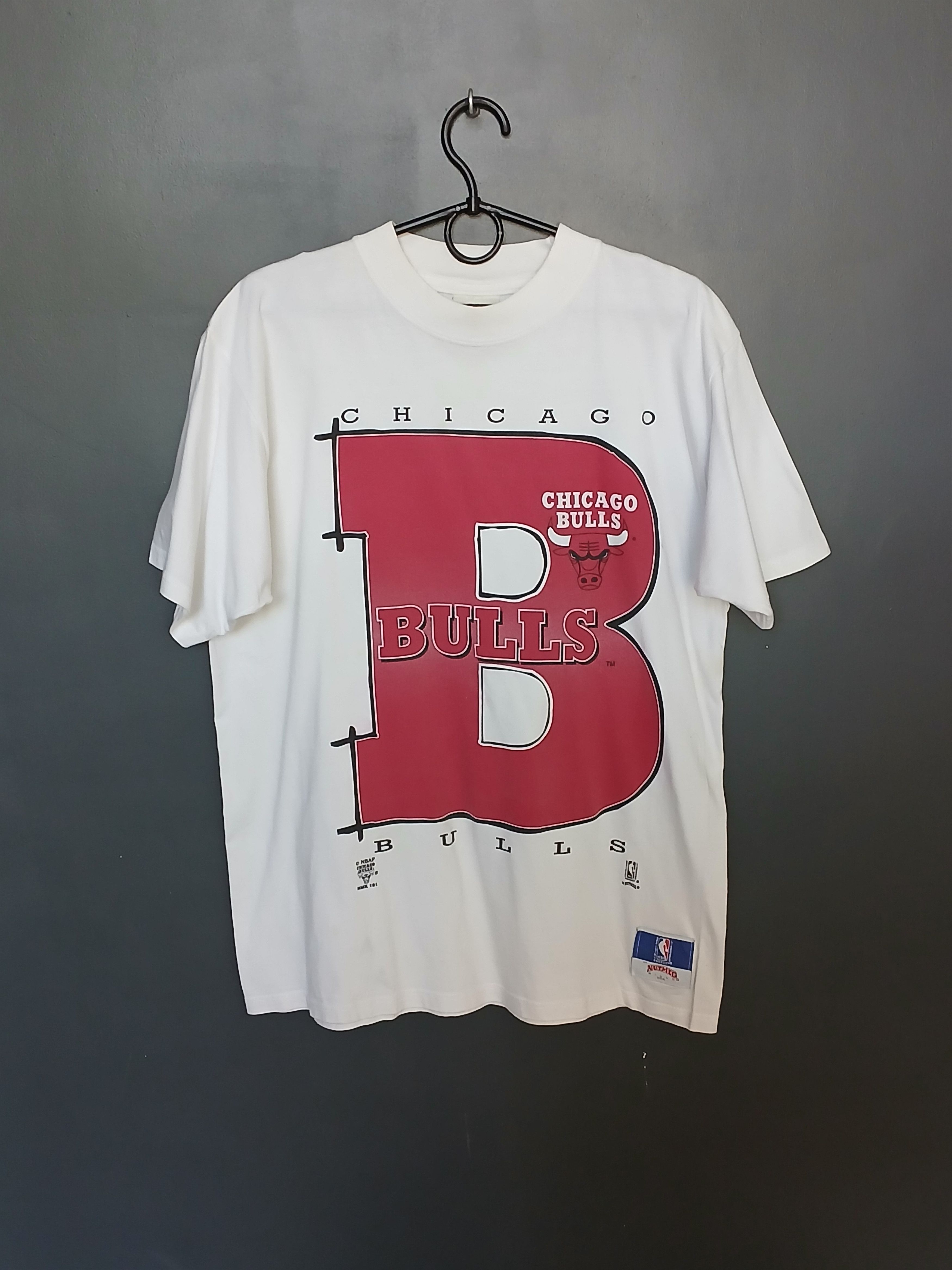 NBA × Vintage Vintage 90s Chicago Bulls NBA Approwed Y2K