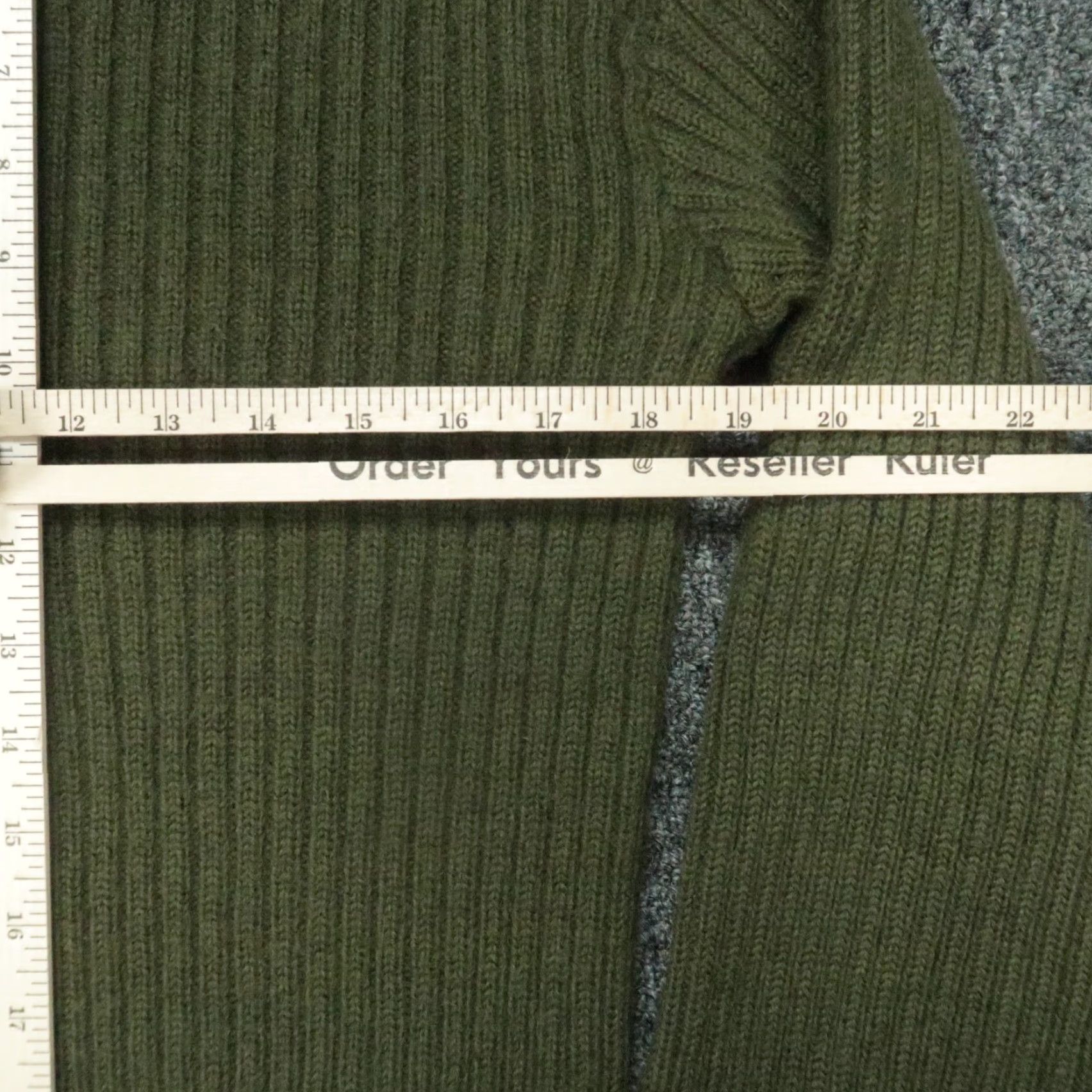 Commando VINTAGE USMC Sweater Men Small Green Wool Crew Neck Long Sleeve Jumper Pullover Winter Fall Spring All Seasons Mens S Green Wool USMC Sweater VTG Mens Size US S / EU 44-46 / 1 - 6 Thumbnail
