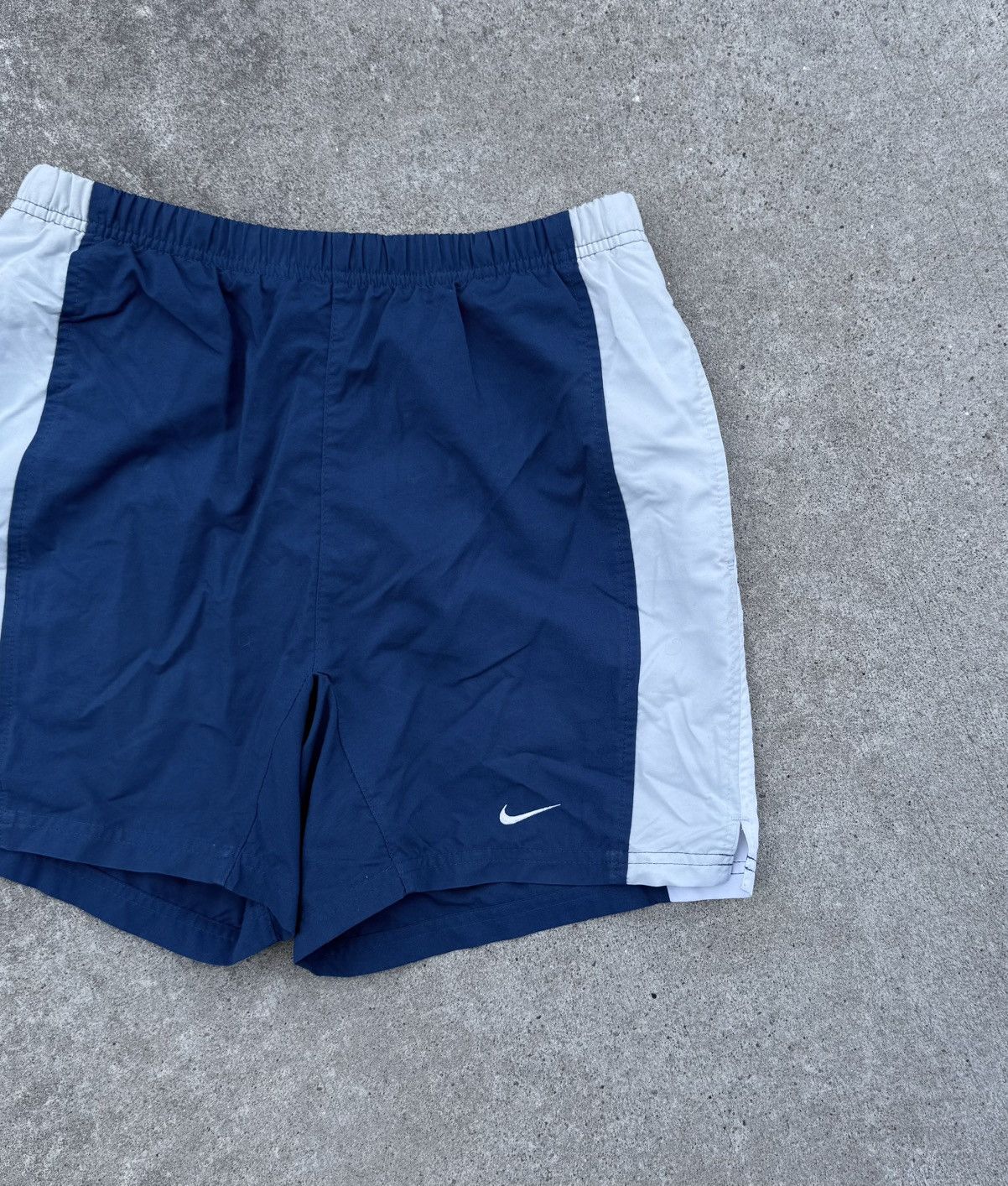Other Vintage Nike 90s y2k streetwear nylon track shorts Size US 30 / EU 46 - 11 Thumbnail